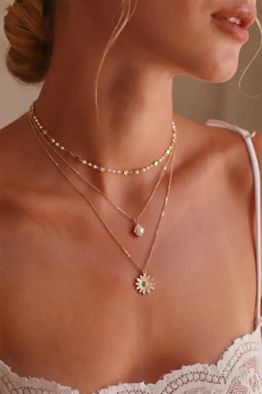 Flower Star Layered Necklace made by Micas