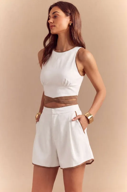 Contrast Binding Round Neck Tie-Up Tank Top made by Micas