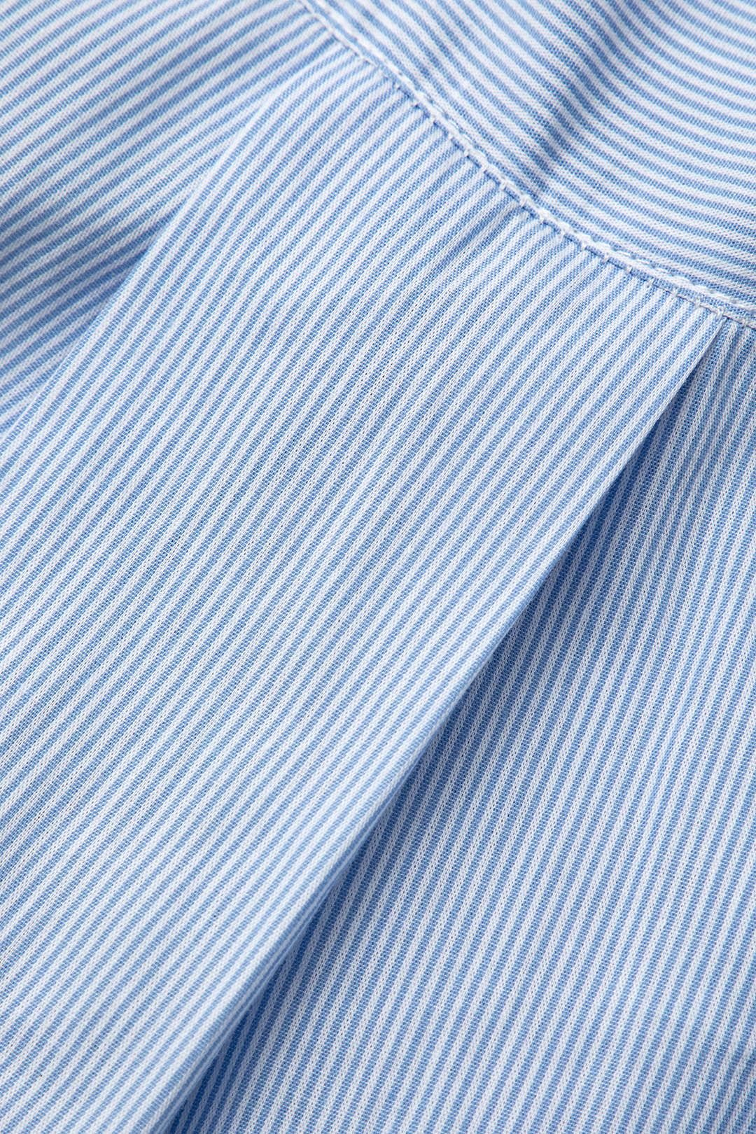 Long Sleeve Patch Pocket Crop Shirt sold by Micas product image thumbnail 5