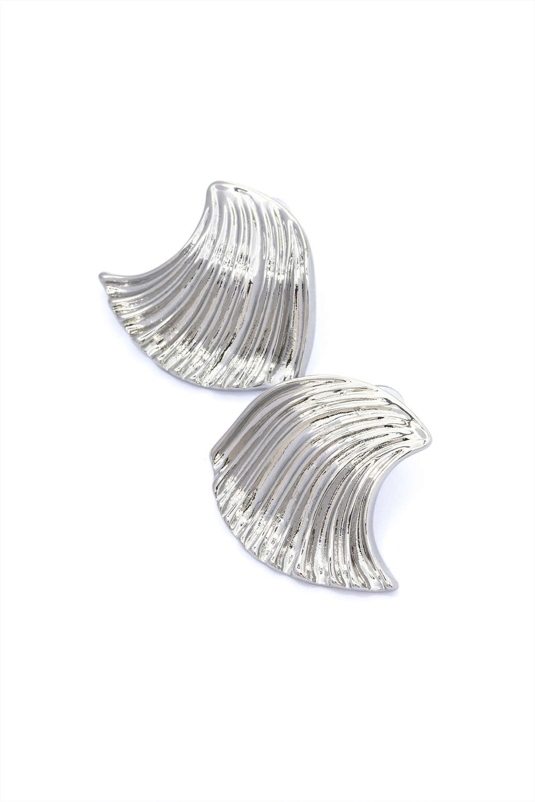 Shell Design Earrings sold by Micas product image thumbnail 4