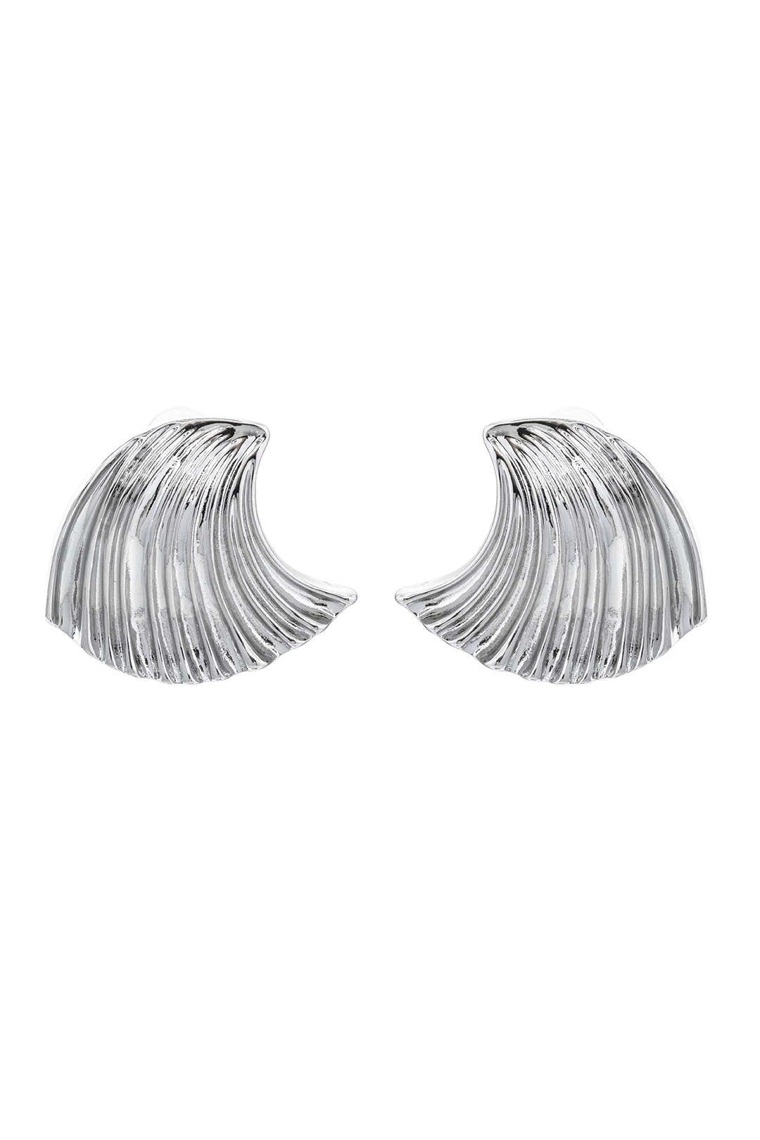 Shell Design Earrings sold by Micas product image thumbnail 5