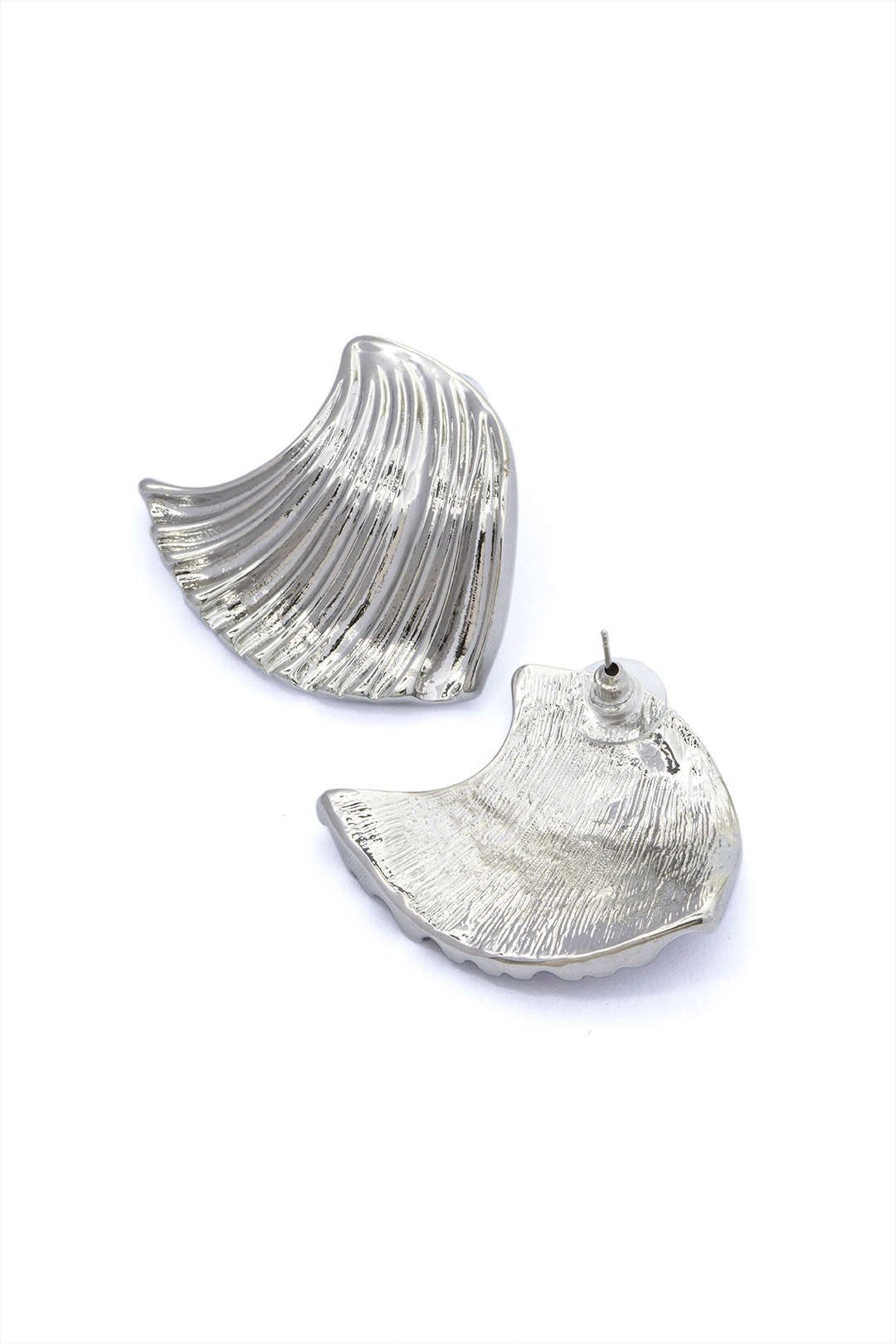 Shell Design Earrings sold by Micas product image thumbnail 2