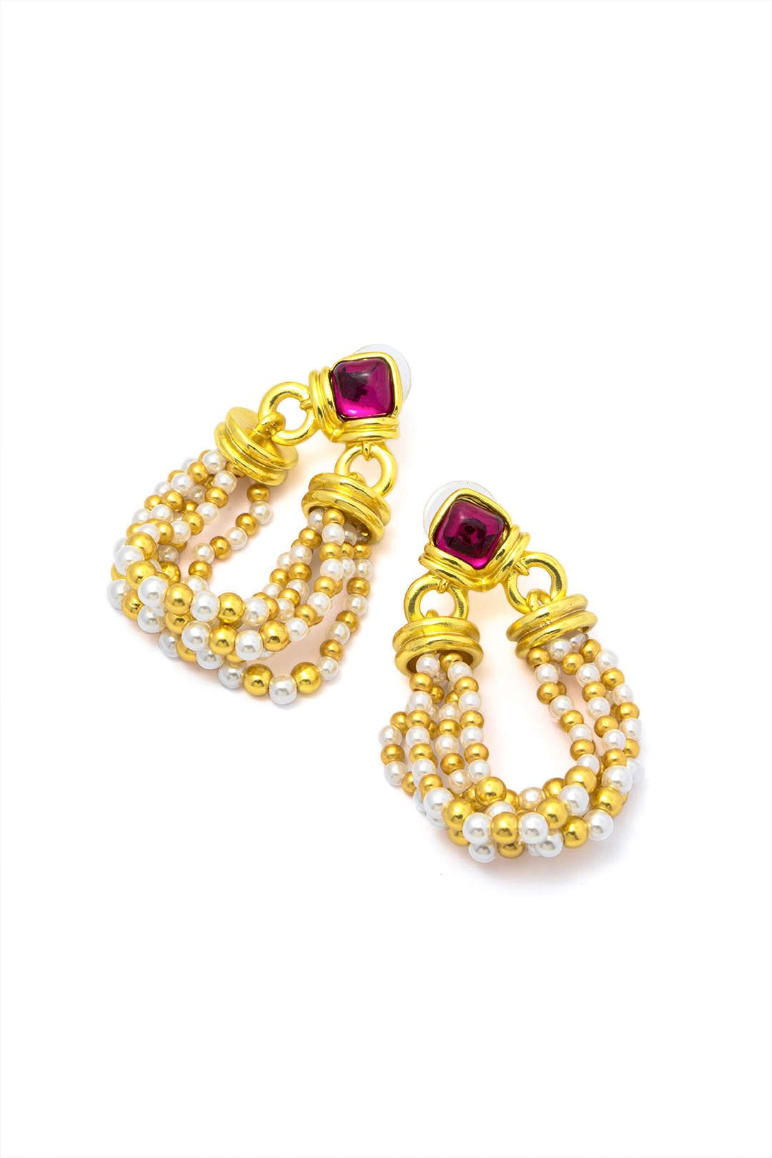 Pearl Dangle Earrings sold by Micas product image thumbnail 4