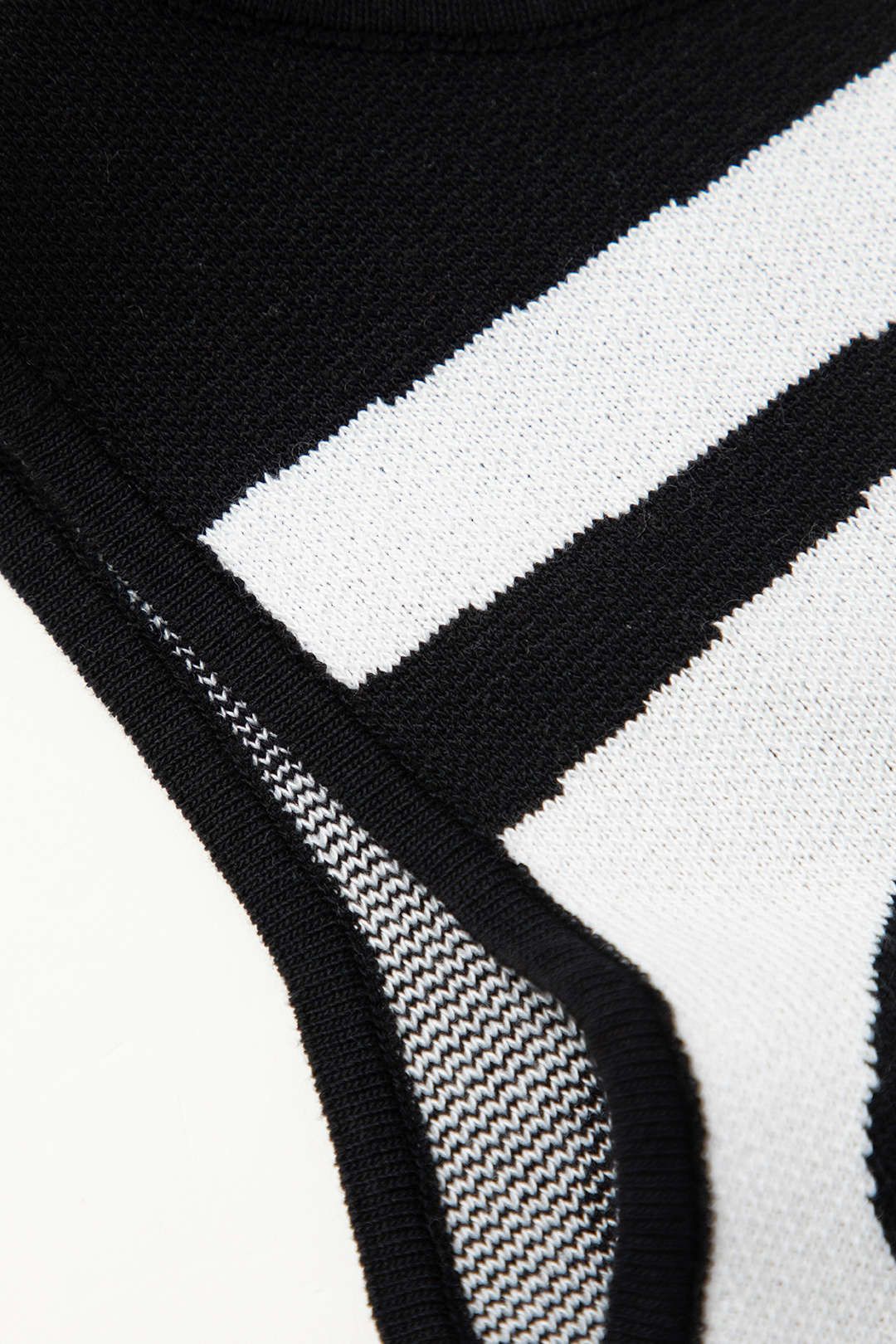 Black And White Knit Sleeveless Top And High Waisted Shorts Set sold by Micas product image thumbnail 7