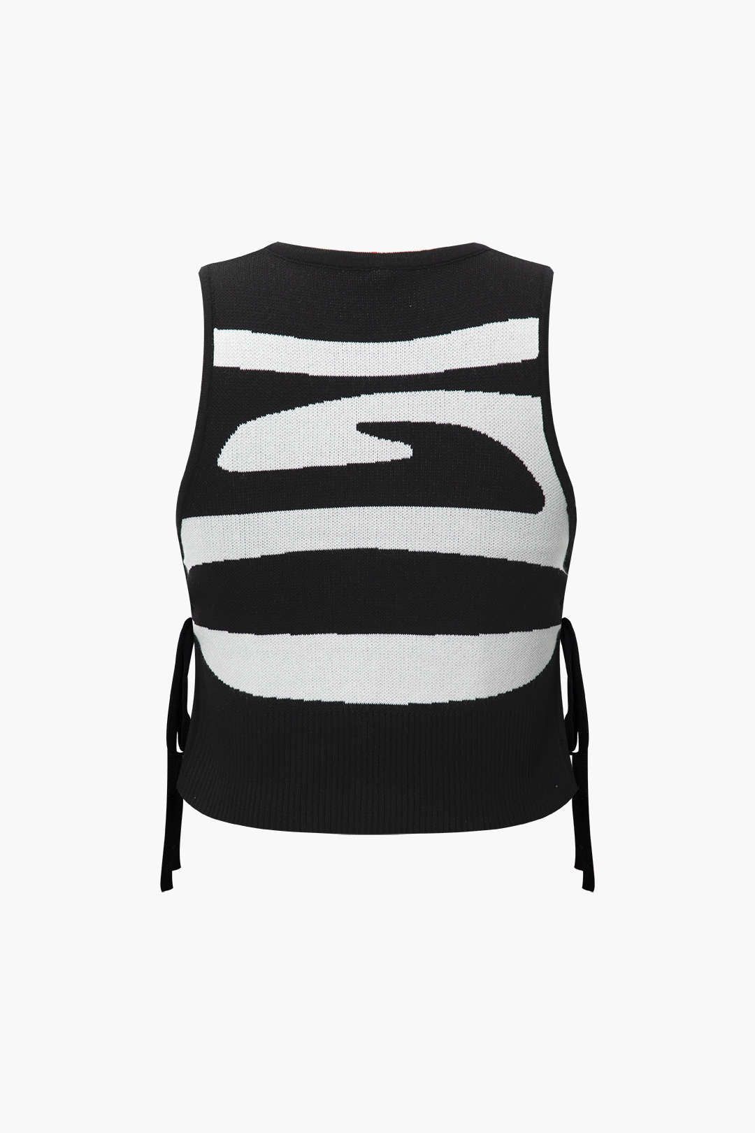 Black And White Knit Sleeveless Top And High Waisted Shorts Set sold by Micas product image thumbnail 5