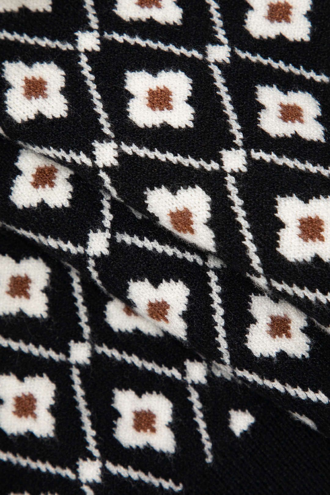 Floral Tie Front Cami Top sold by Micas product image thumbnail 6