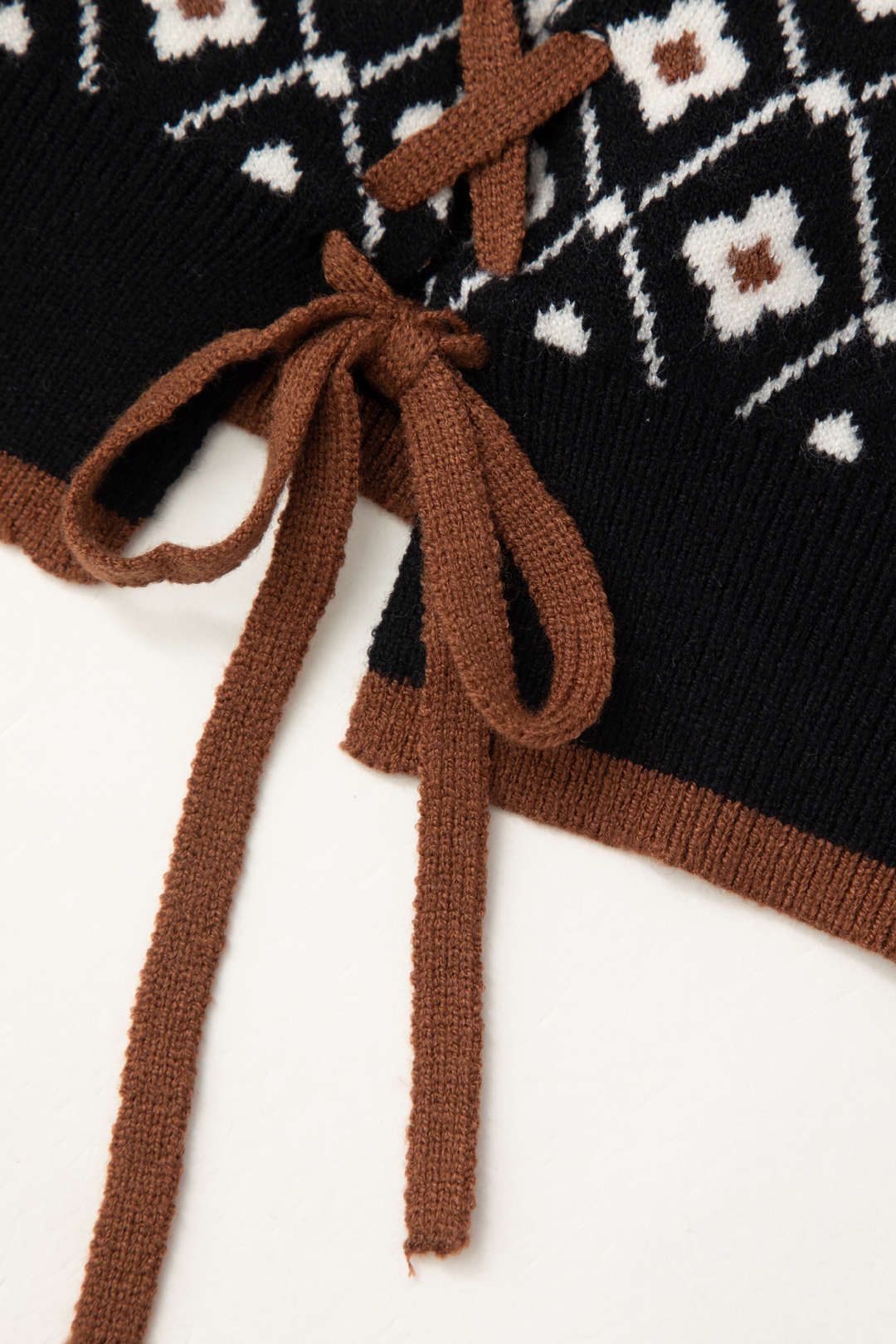 Floral Tie Front Cami Top sold by Micas product image thumbnail 4