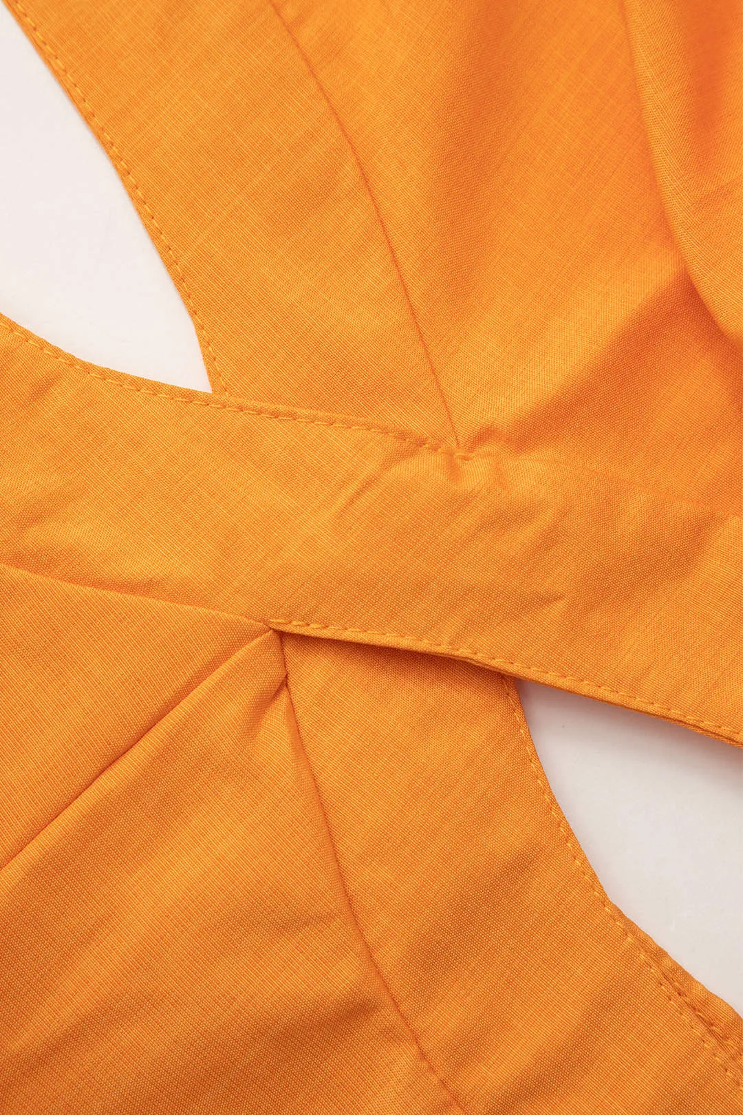 Jumpsuit med flæseudskæring sold by Micas product image thumbnail 4