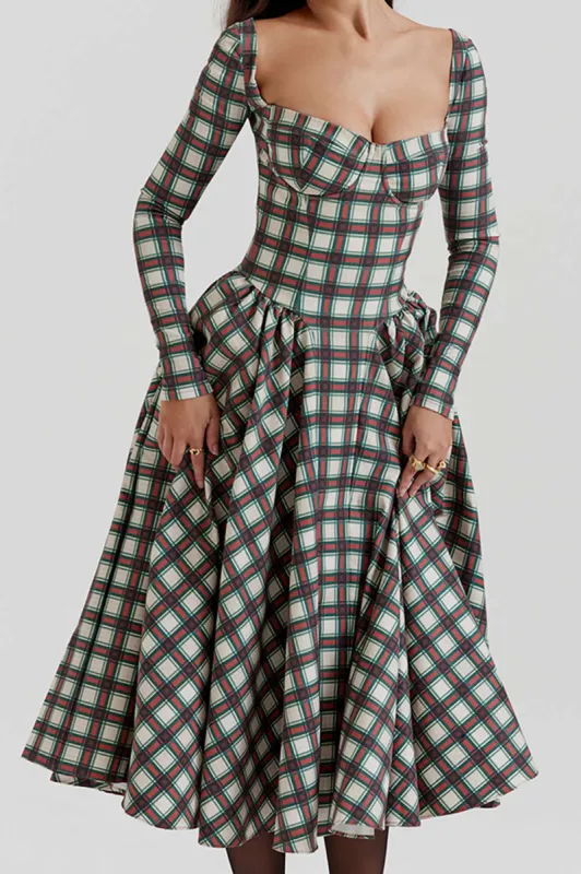 Bustier langærmet midikjole med plaidprint sold by Micas