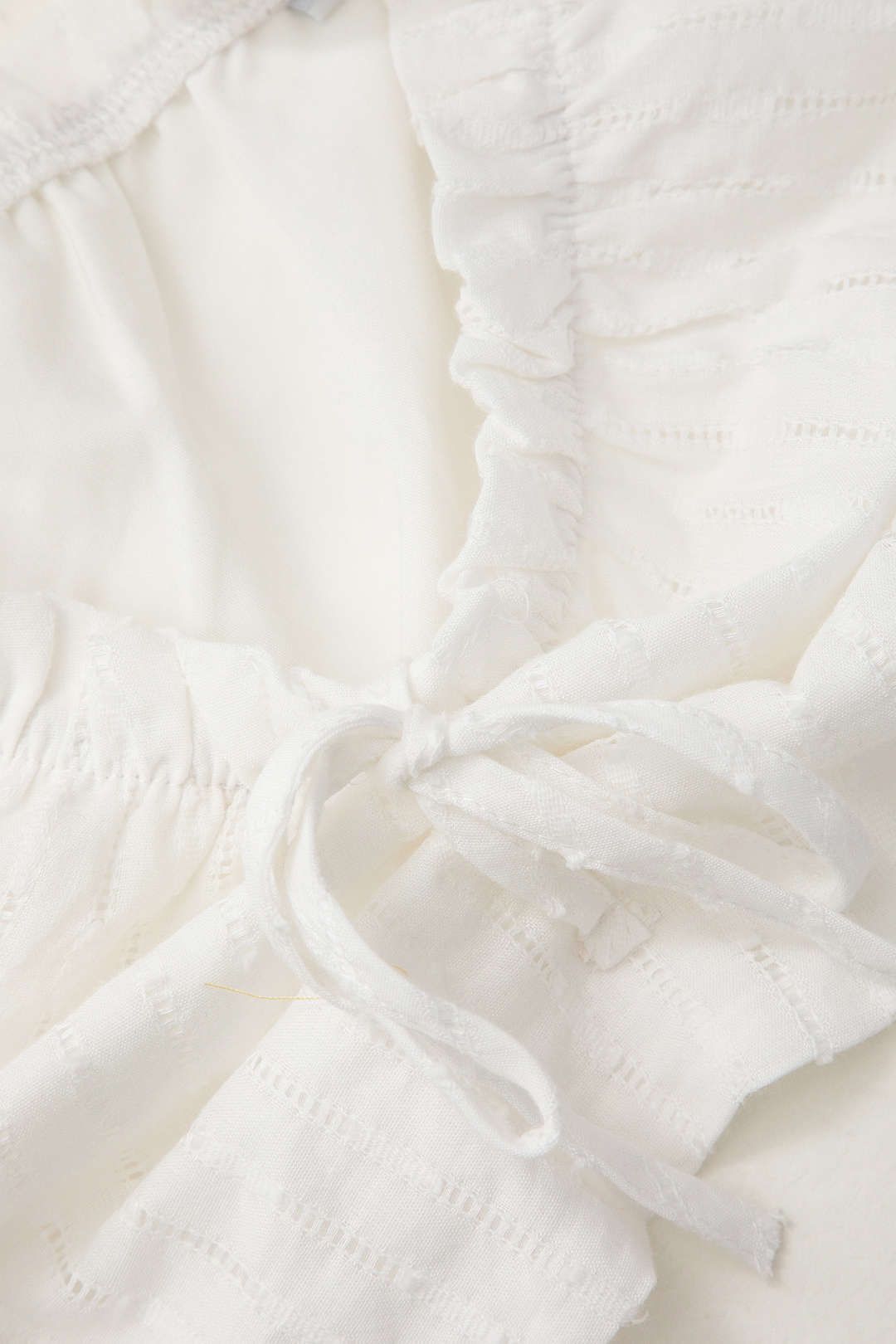 Off-Shoulder Crop Top And Elastic Waist Pants Set sold by Micas product image thumbnail 6