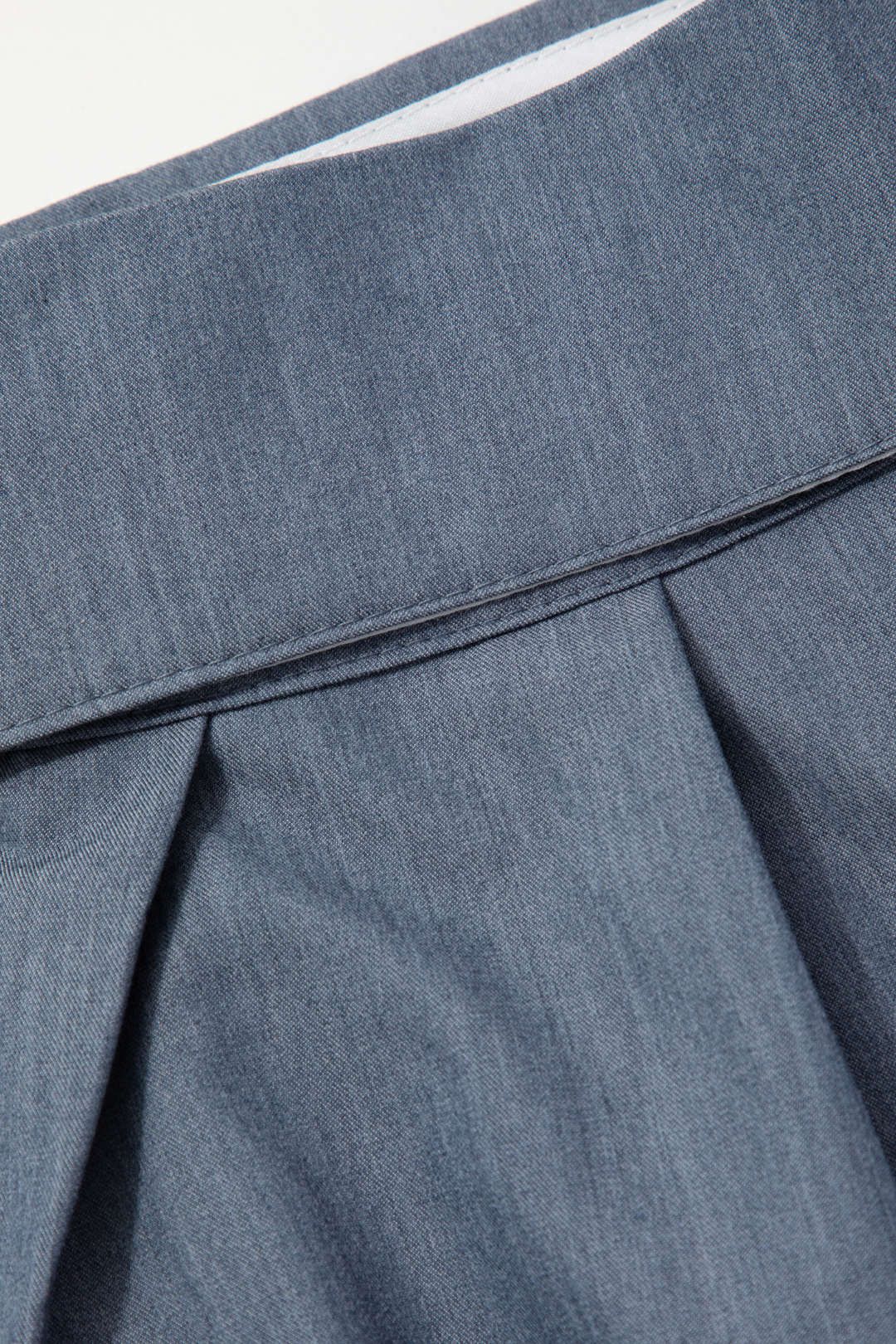 Low Rise Contrast Waistband Pleated Wide Leg Pants sold by Micas product image thumbnail 3