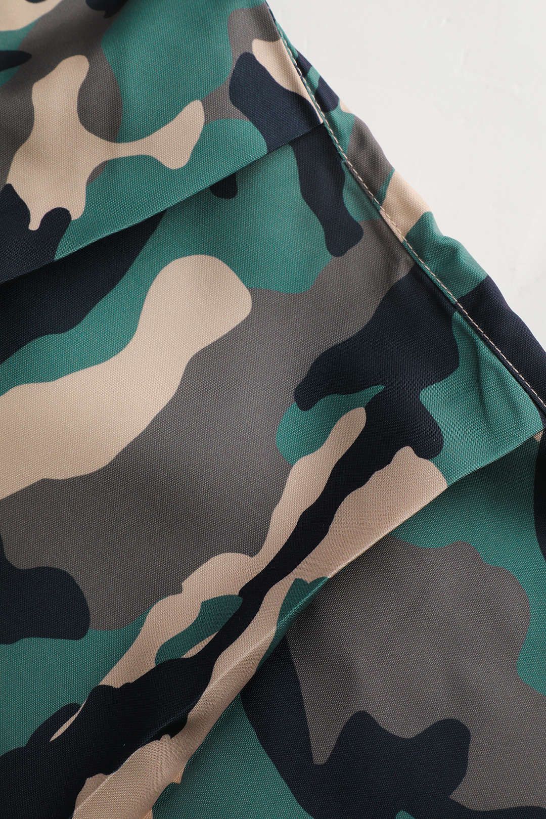 High Waisted Camo Cargo Pants sold by Micas product image thumbnail 4