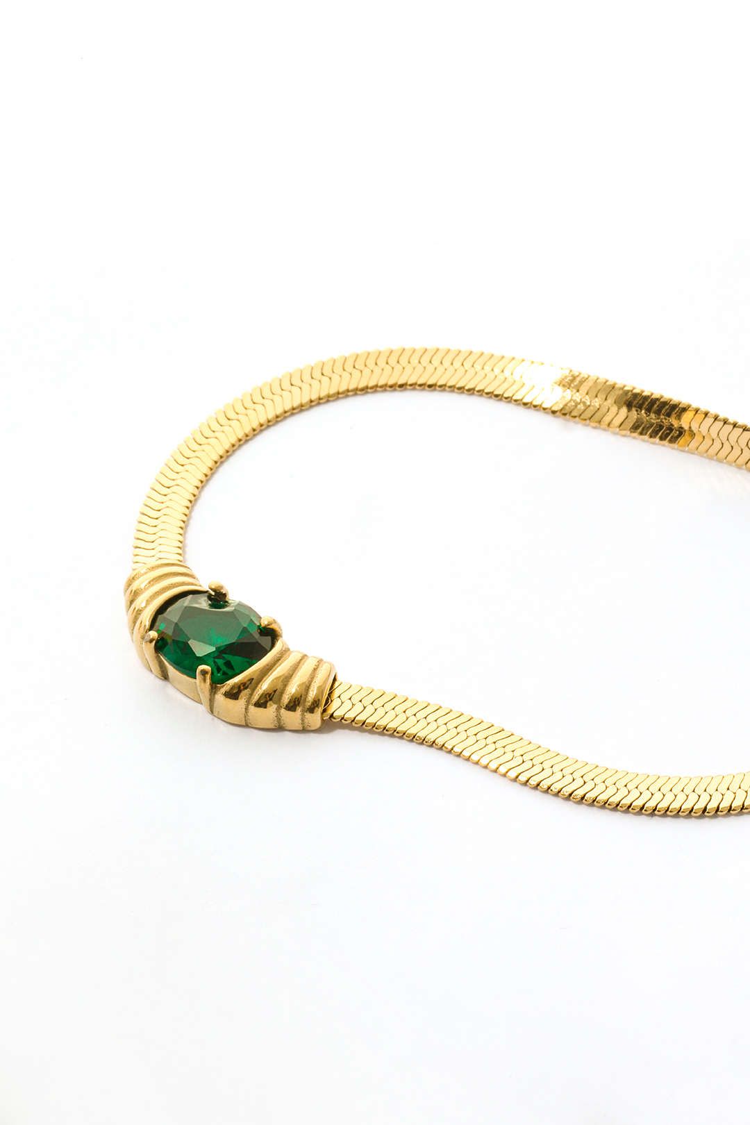 Emerald Snake Chain Necklace sold by Micas product image thumbnail 4