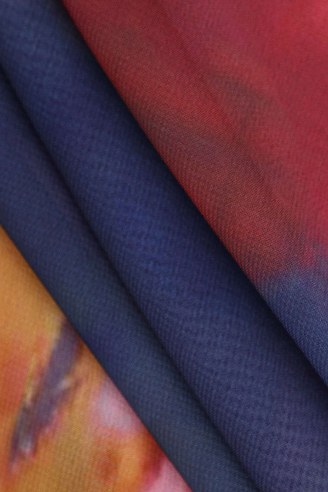 Abstract Print Lace Backless Maxi Dress sold by Micas product image thumbnail 4