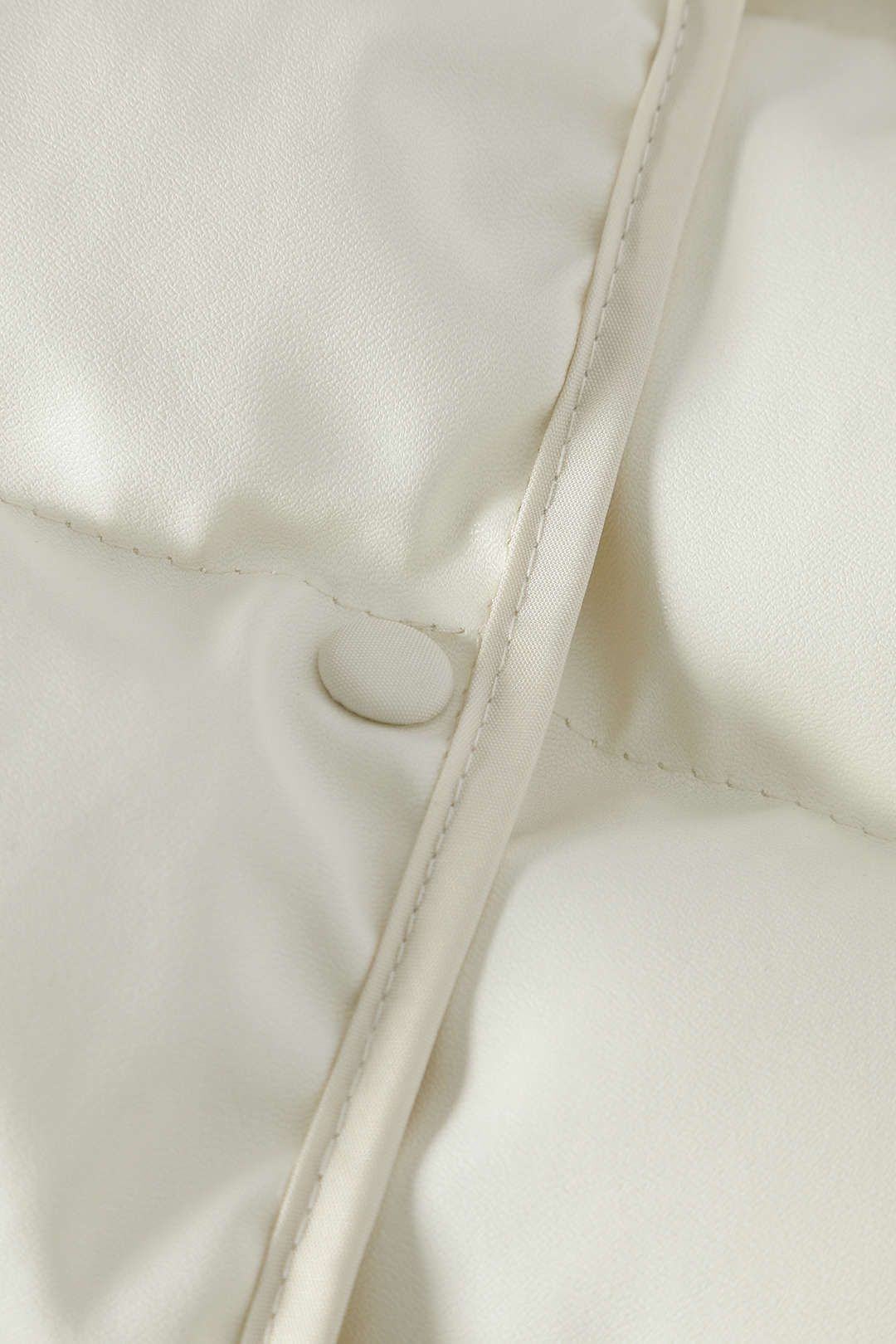 Buttoned Puffer Vest sold by Micas product image thumbnail 4