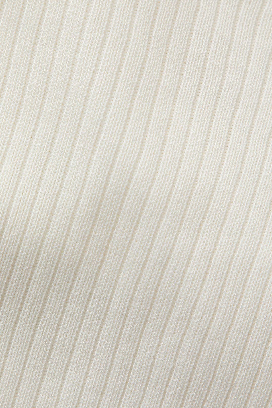 V-neck Twist Front Knit Cami Top sold by Micas product image thumbnail 3