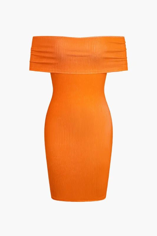 Strik off-shoulder mini kjole sold by Micas