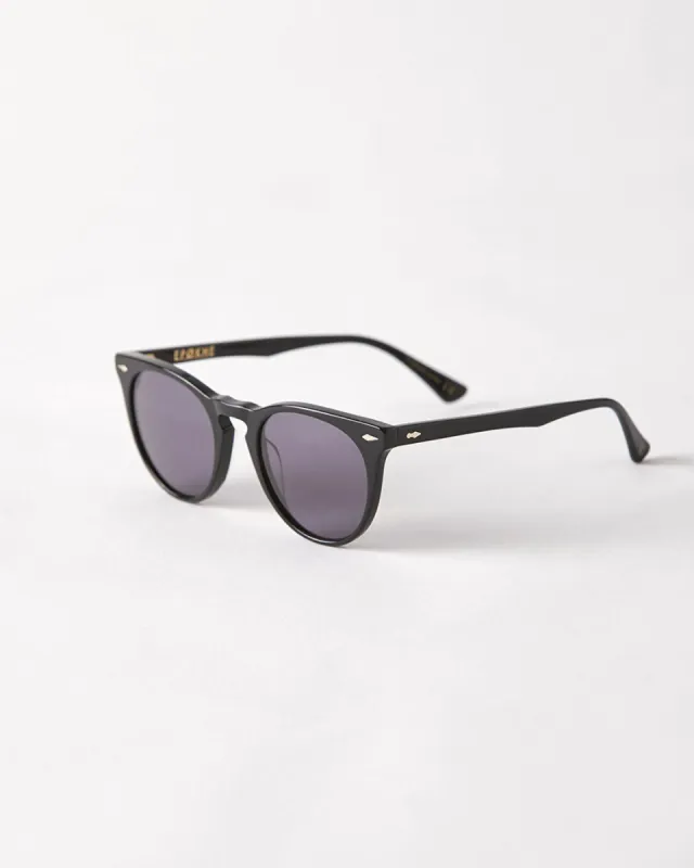 Darko - Black Polished / Black sold by Epokhe