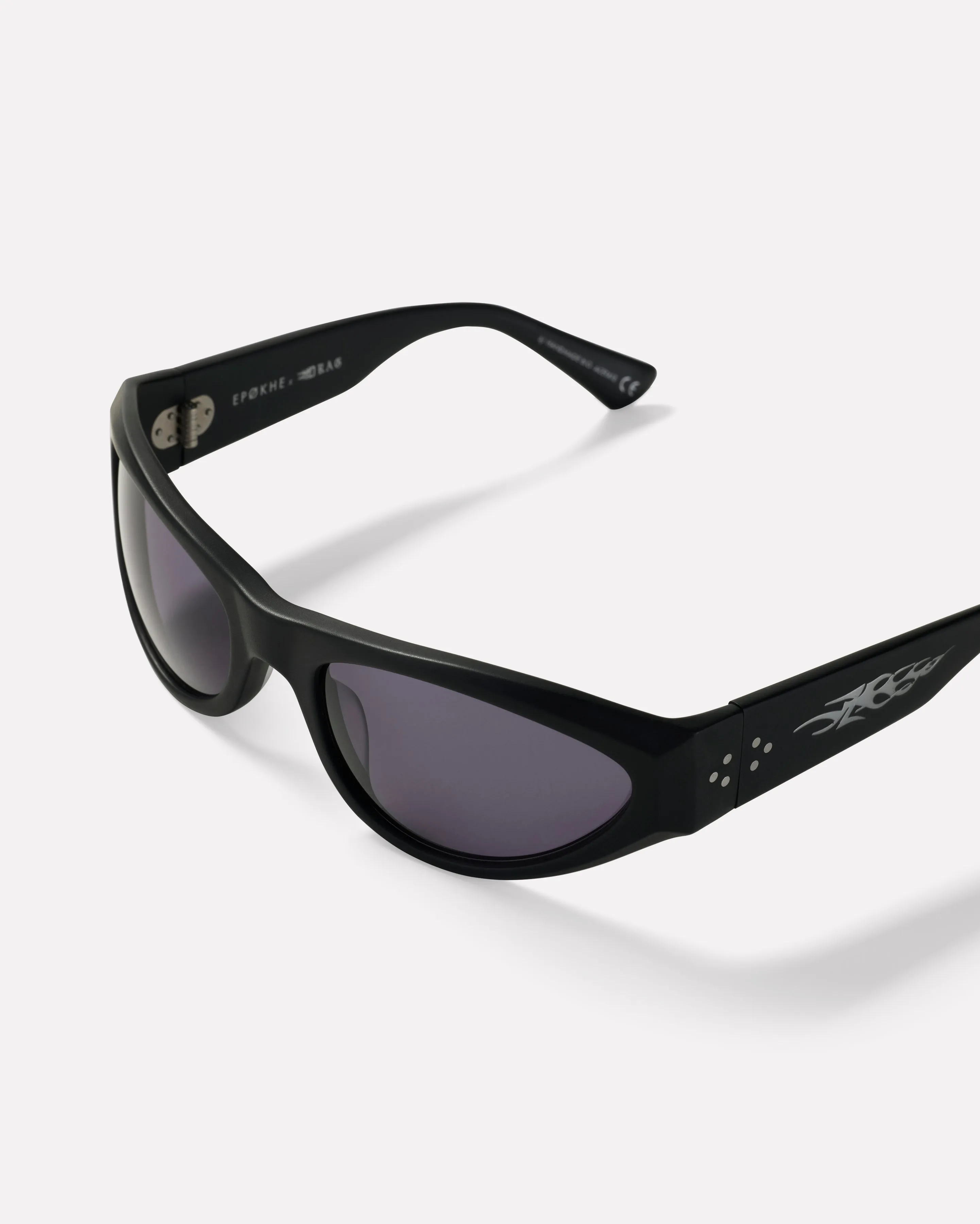 Realm x Drag - Matte Black / Black sold by Epokhe product image thumbnail 3