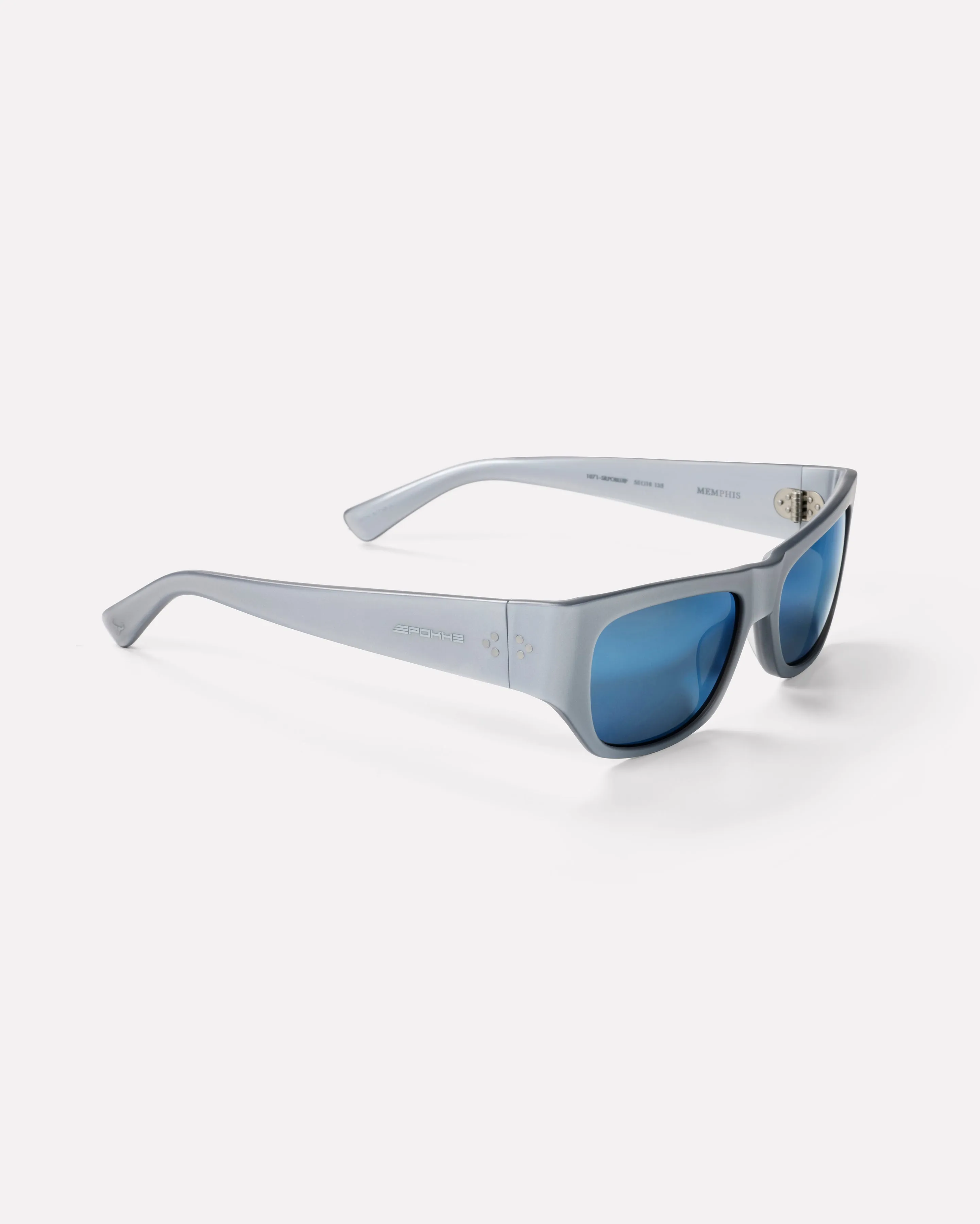 Memphis x Mark Occhilupo - Silver Polished / Blue Iridium Polarized sold by Epokhe product image thumbnail 5