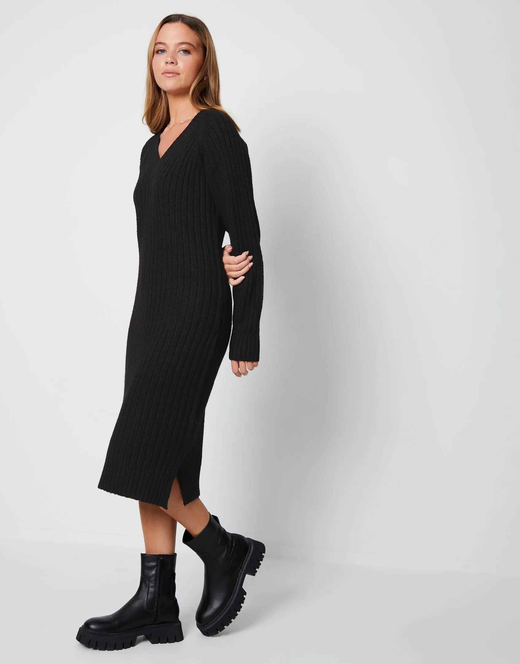 Women's Petite Black V Neck Knitted Midi Dress sold by Threadbare product image thumbnail 2