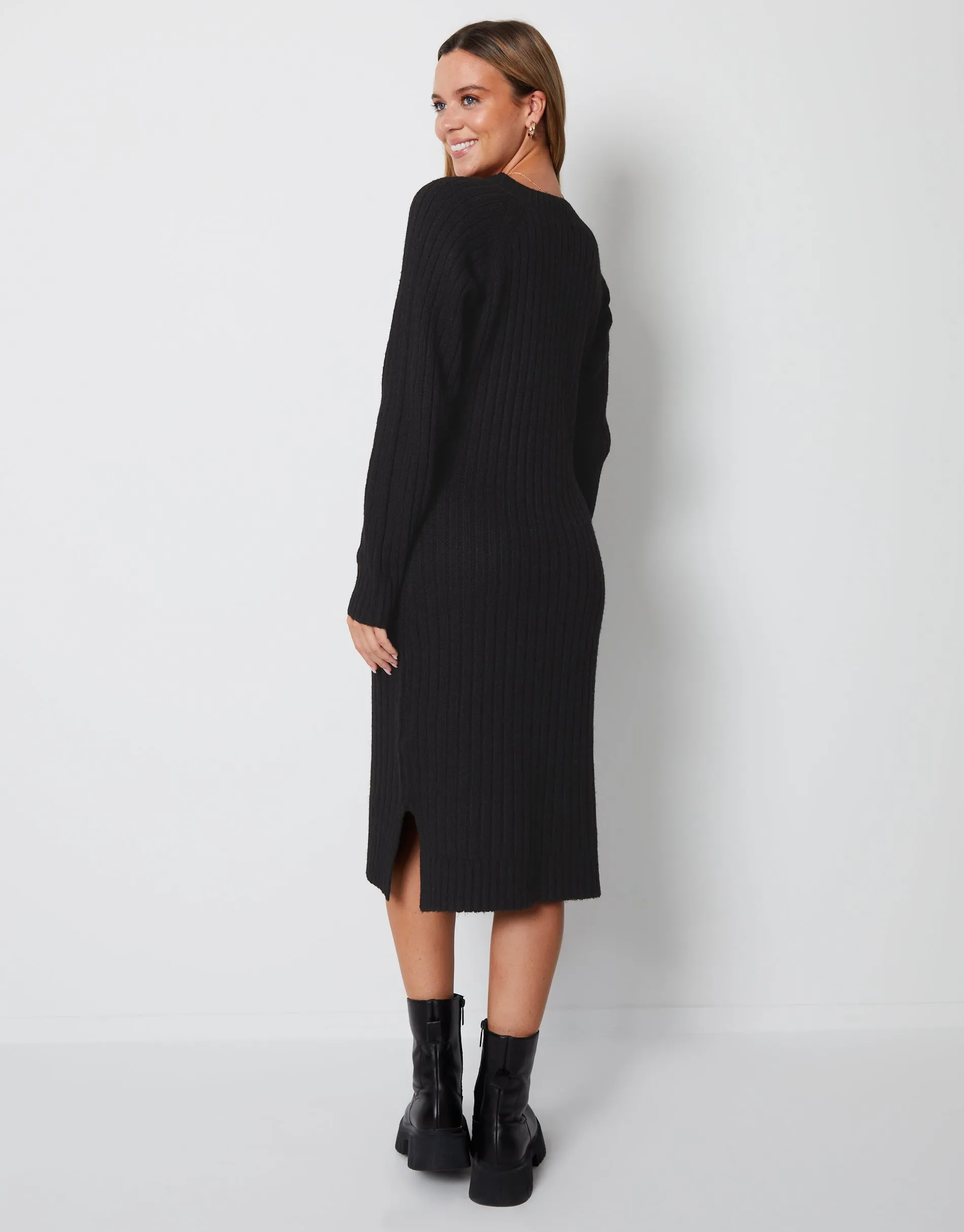 Women's Petite Black V Neck Knitted Midi Dress sold by Threadbare product image thumbnail 3