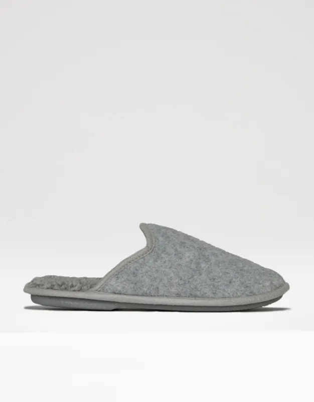 Threadbare Men's Light Grey Felt Mule Slippers with Borg Lining sold by Threadbare