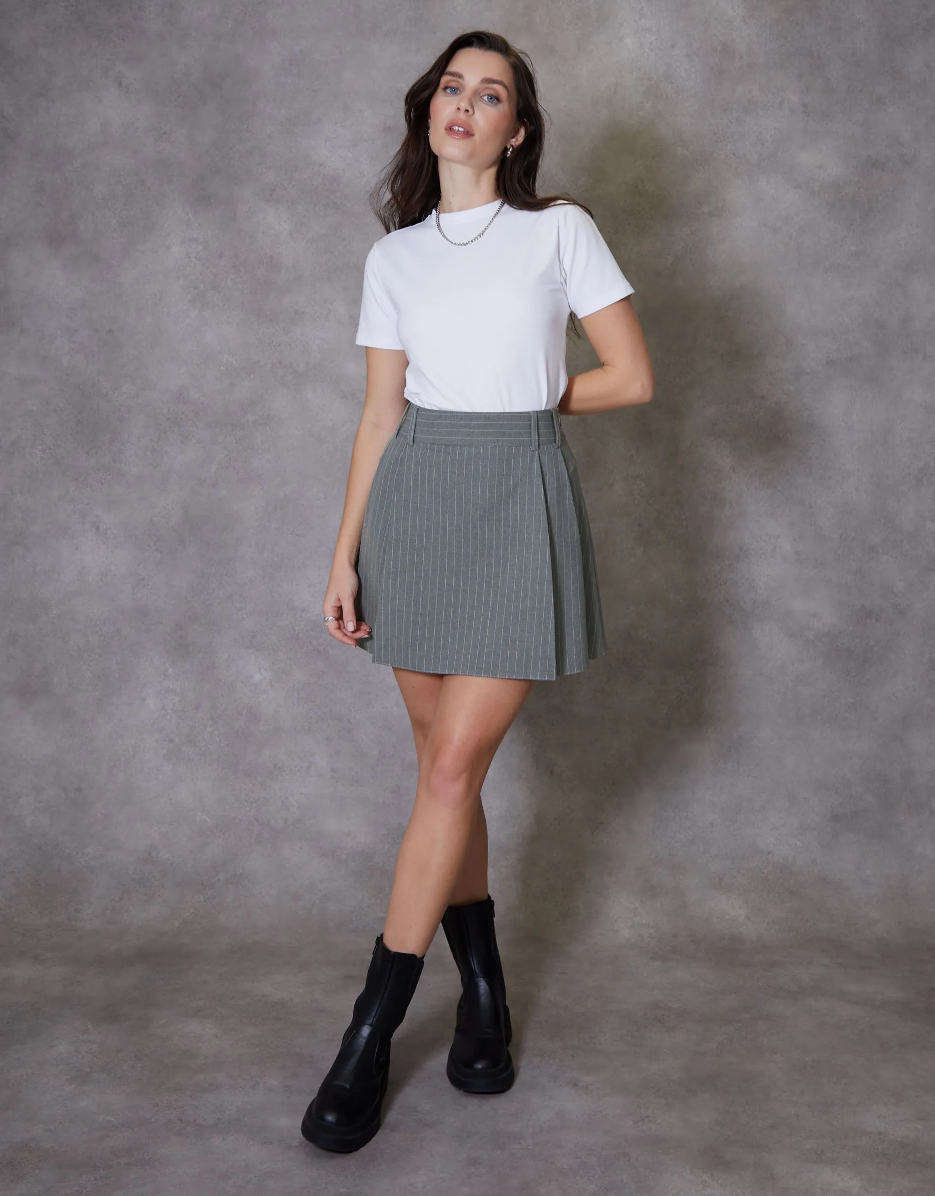 Women's Grey Pinstripe Pleated Mini Skirt sold by Threadbare product image thumbnail 4