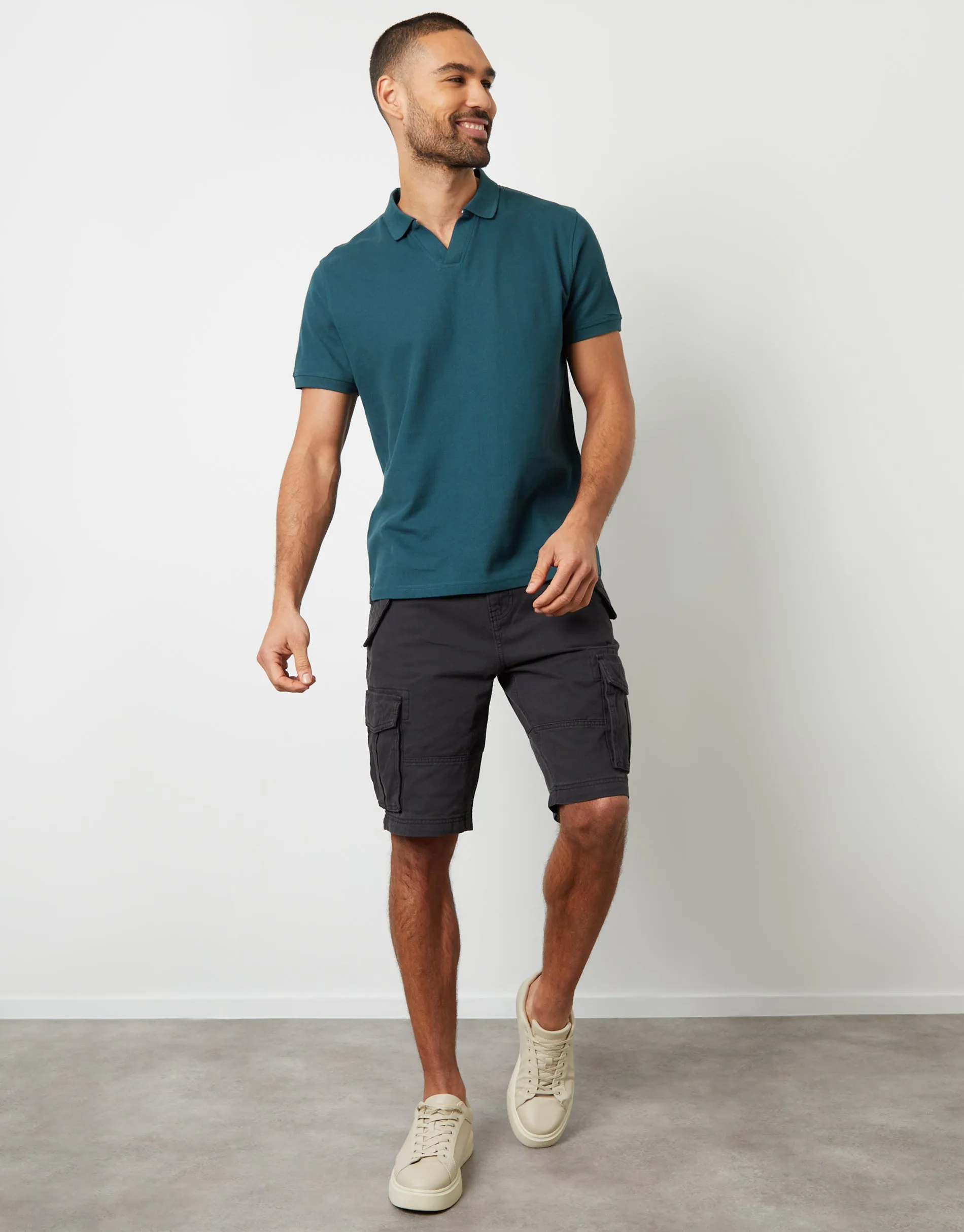 Black Cotton Utility Cargo Shorts sold by Threadbare product image thumbnail 3