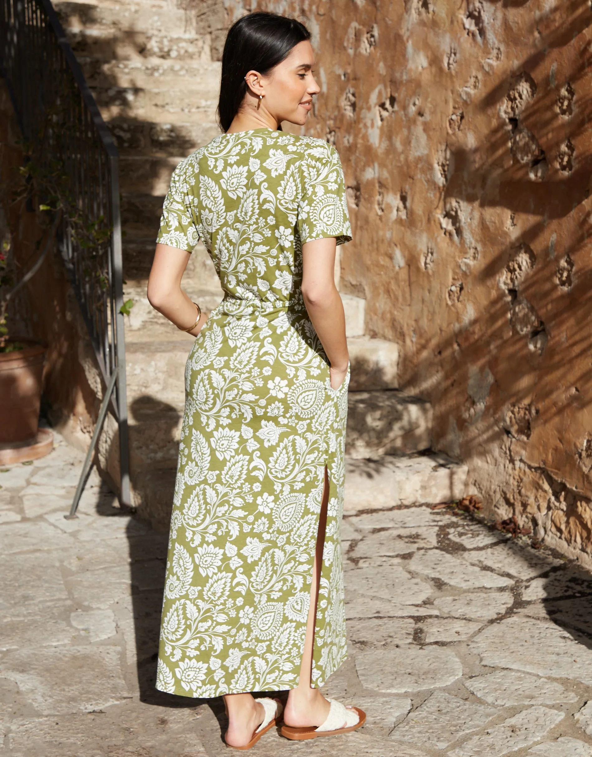 Khaki Green Paisley Print Ruched Waist Jersey Midi Dress sold by Threadbare product image thumbnail 2