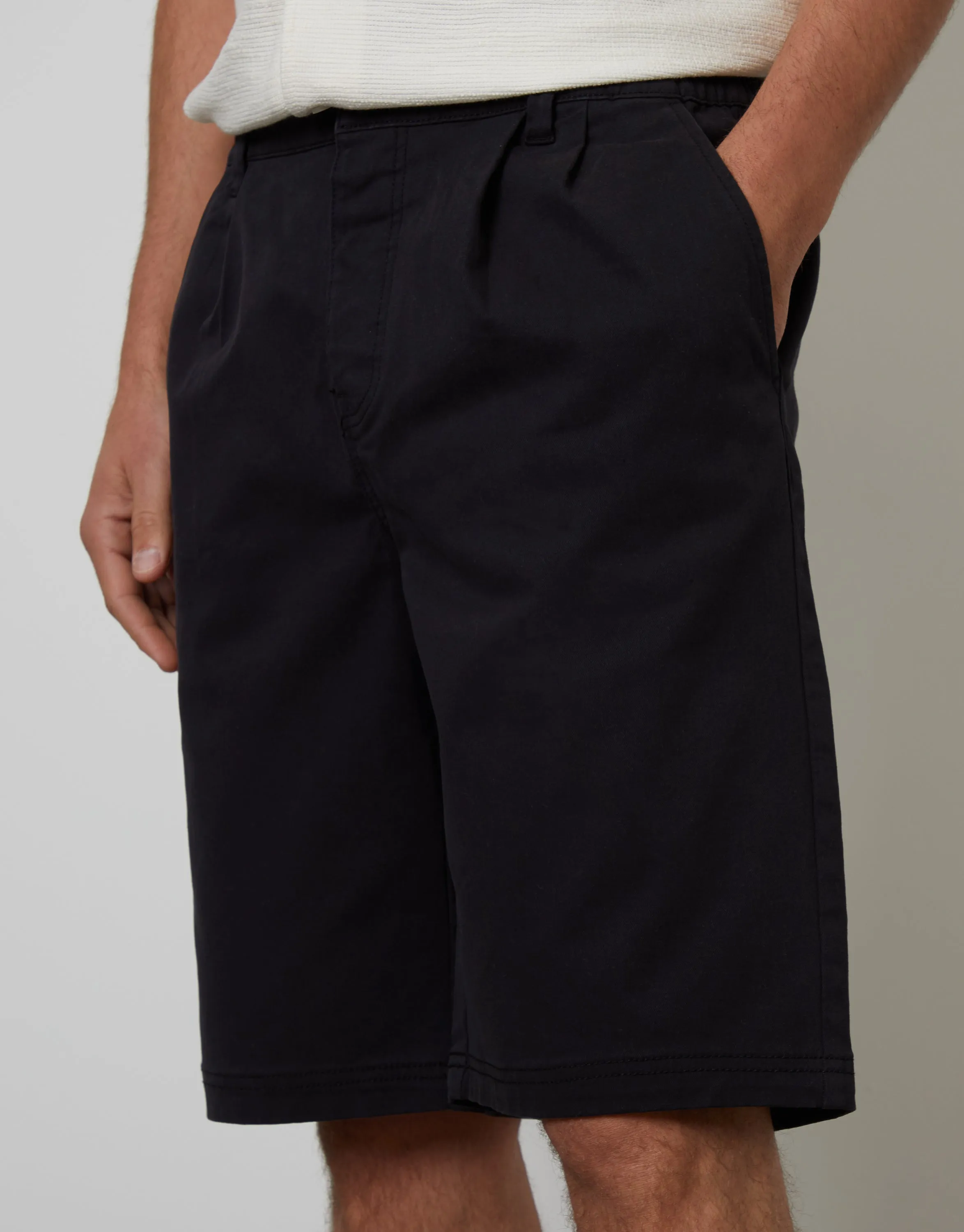 Black Pleated Stretch Relaxed Fit Chino Shorts sold by Threadbare product image thumbnail 4