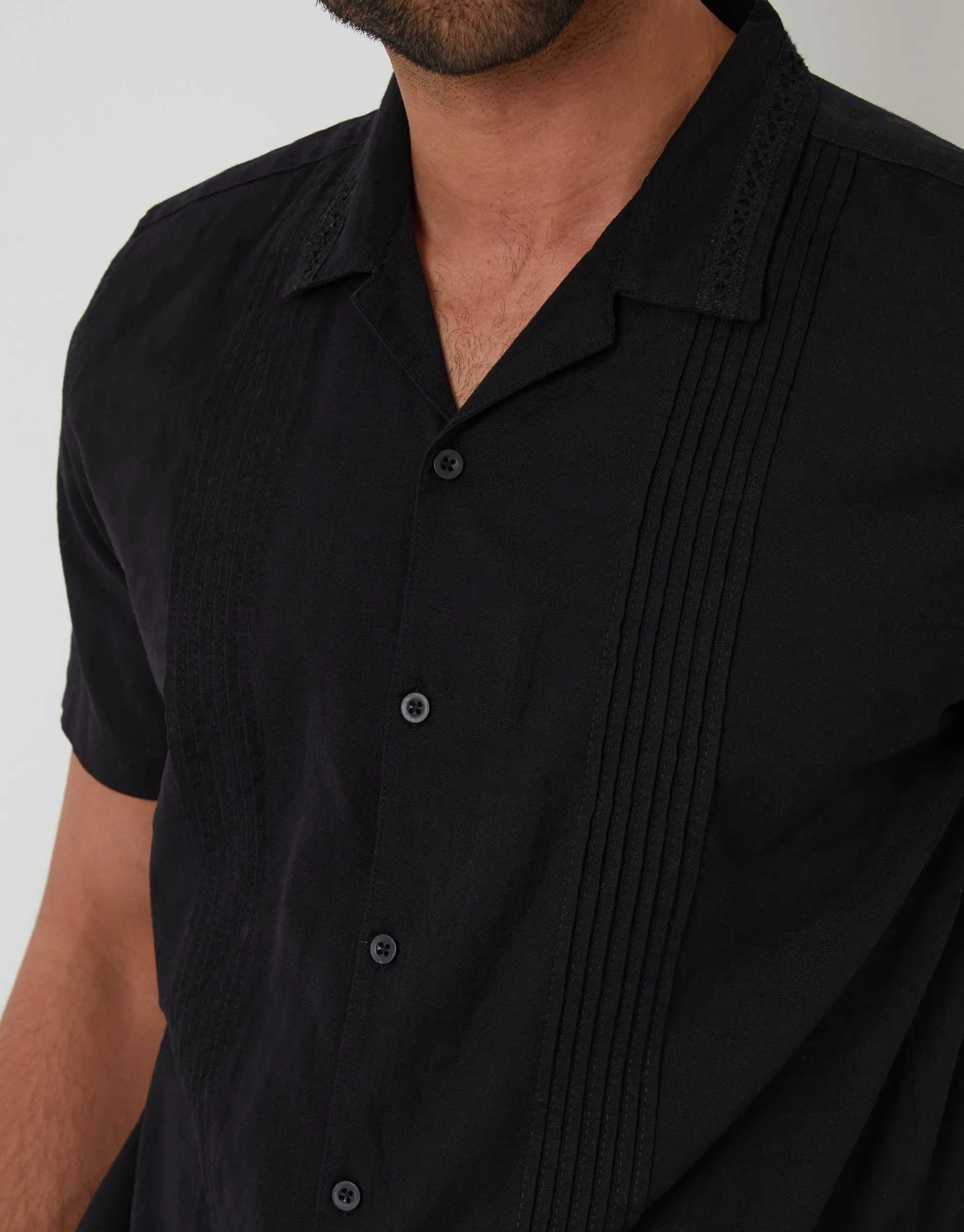 Black Pleat Detail Linen Blend Short Sleeve Shirt sold by Threadbare product image thumbnail 4