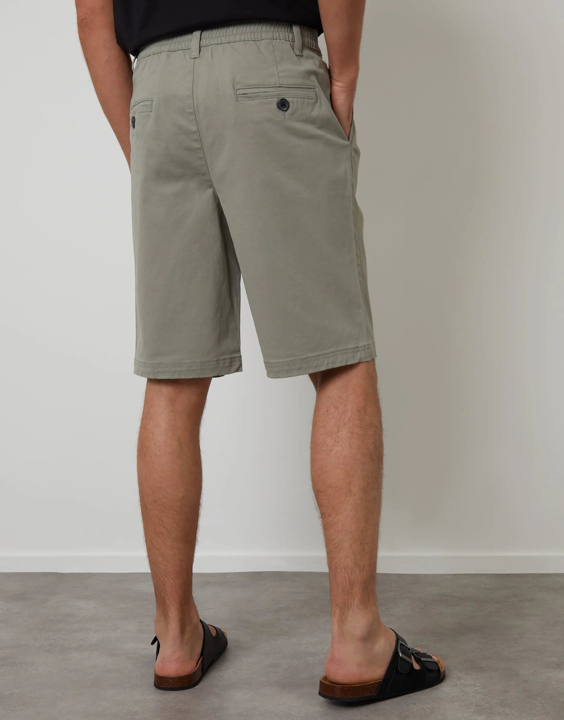Sage Green Pleated Stretch Relaxed Fit Chino Shorts sold by Threadbare product image thumbnail 2