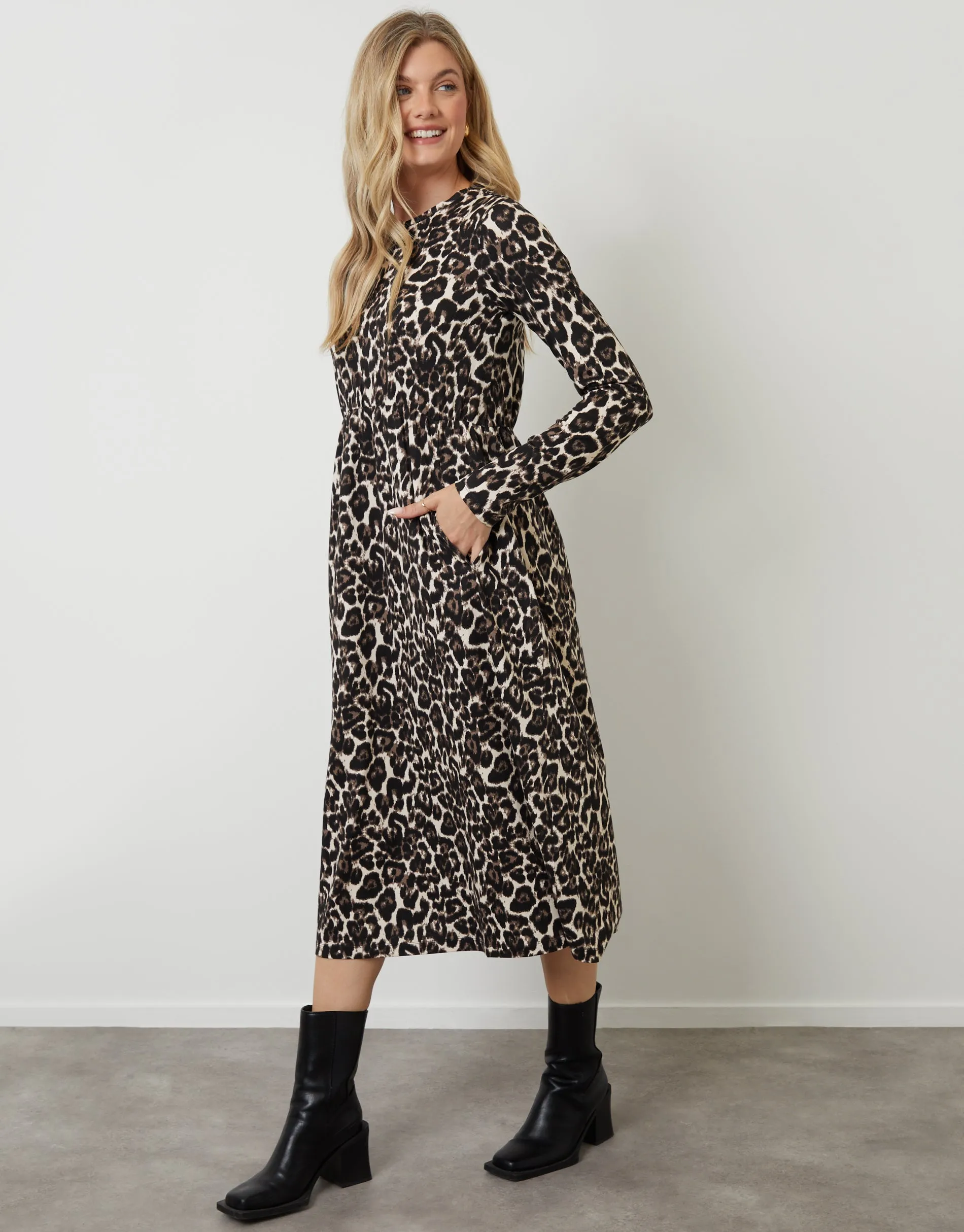 Leopard Print Long Sleeve Jersey Midi Dress sold by Threadbare product image thumbnail 3
