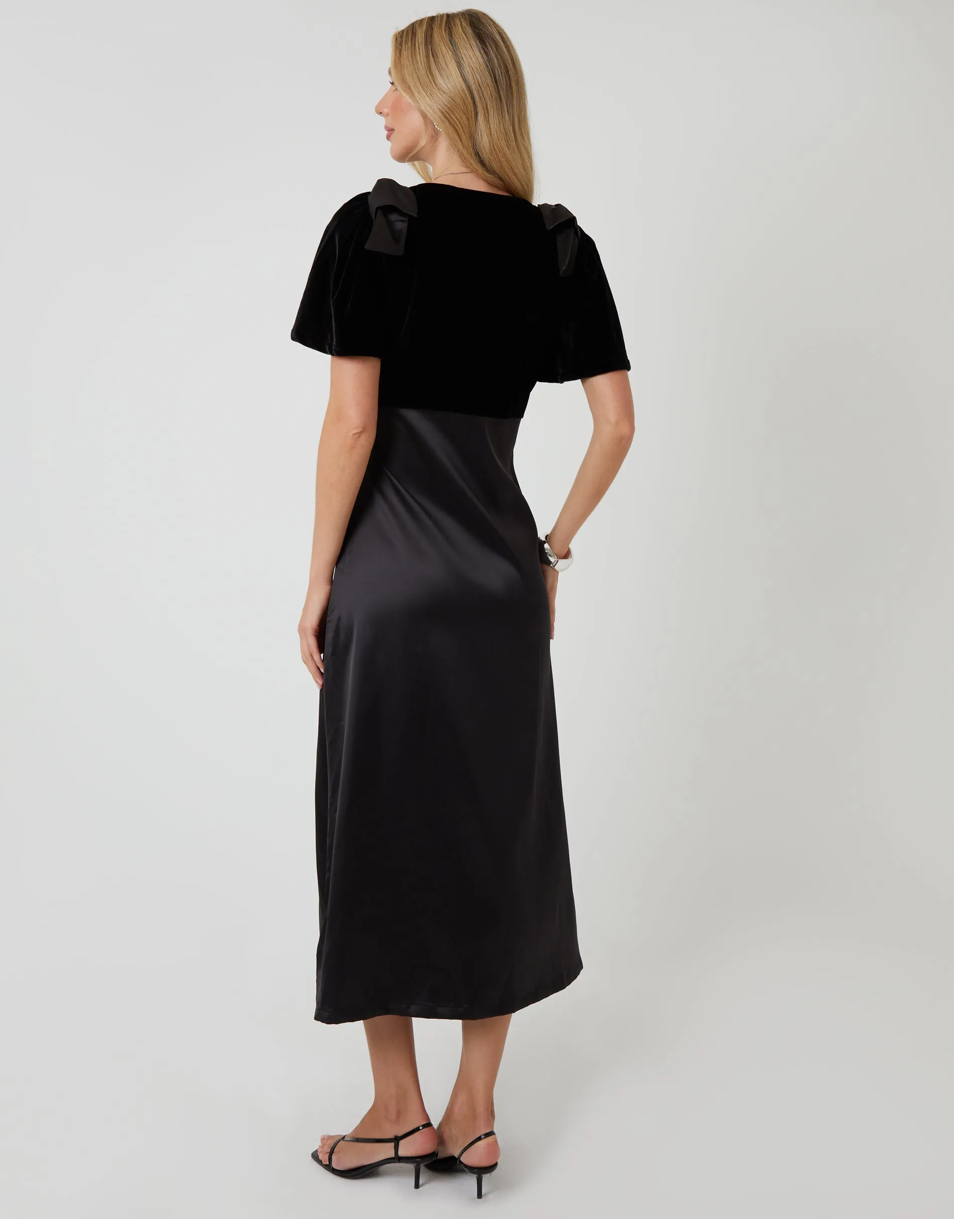 Black Velvet Satin Mix Flutter Sleeve Midi Dress sold by Threadbare product image thumbnail 4