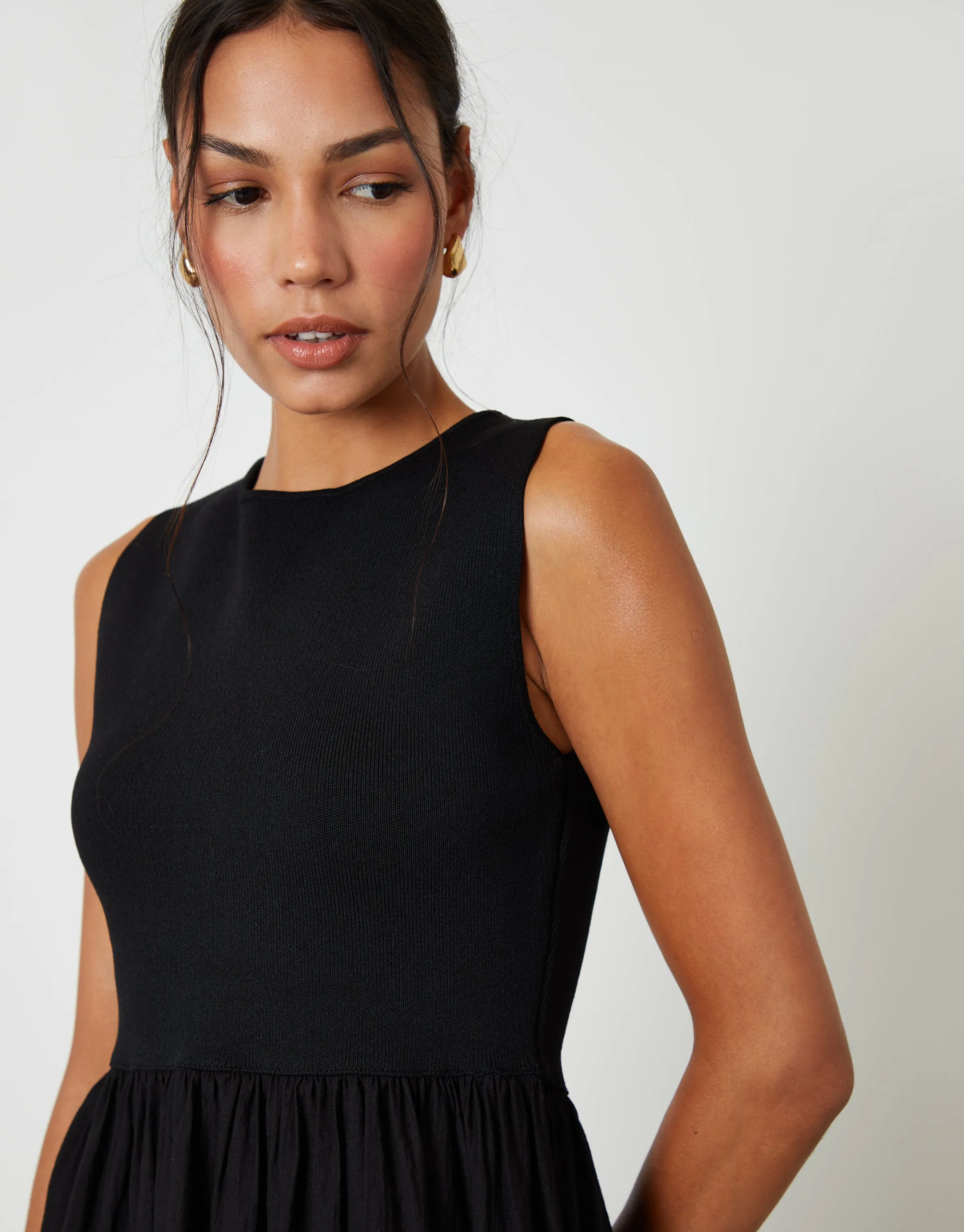 Black 2-in-1 Sleeveless Knitted Vest Maxi Dress sold by Threadbare product image thumbnail 2