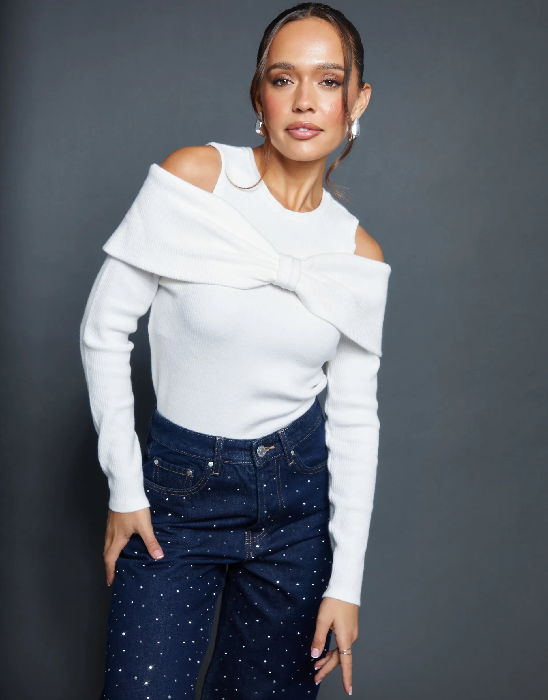 White Cold Shoulder Bow Detail Knitted Jumper sold by Threadbare product image thumbnail 4