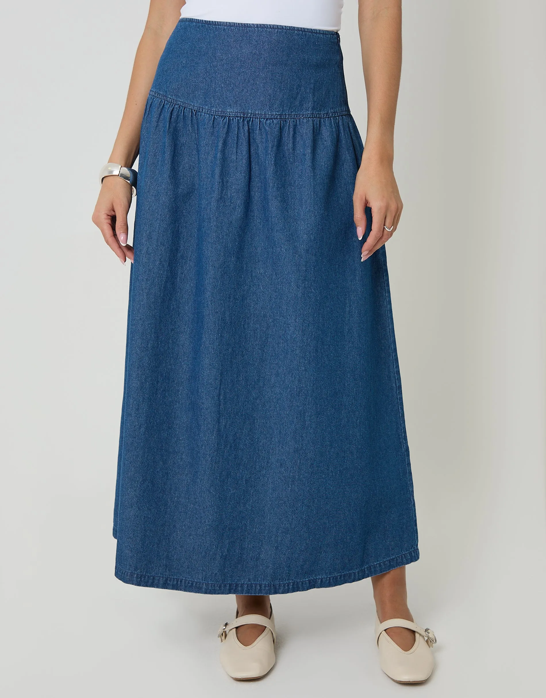 Mid Wash Dropped Waist Denim Maxi Skirt sold by Threadbare product image thumbnail 2
