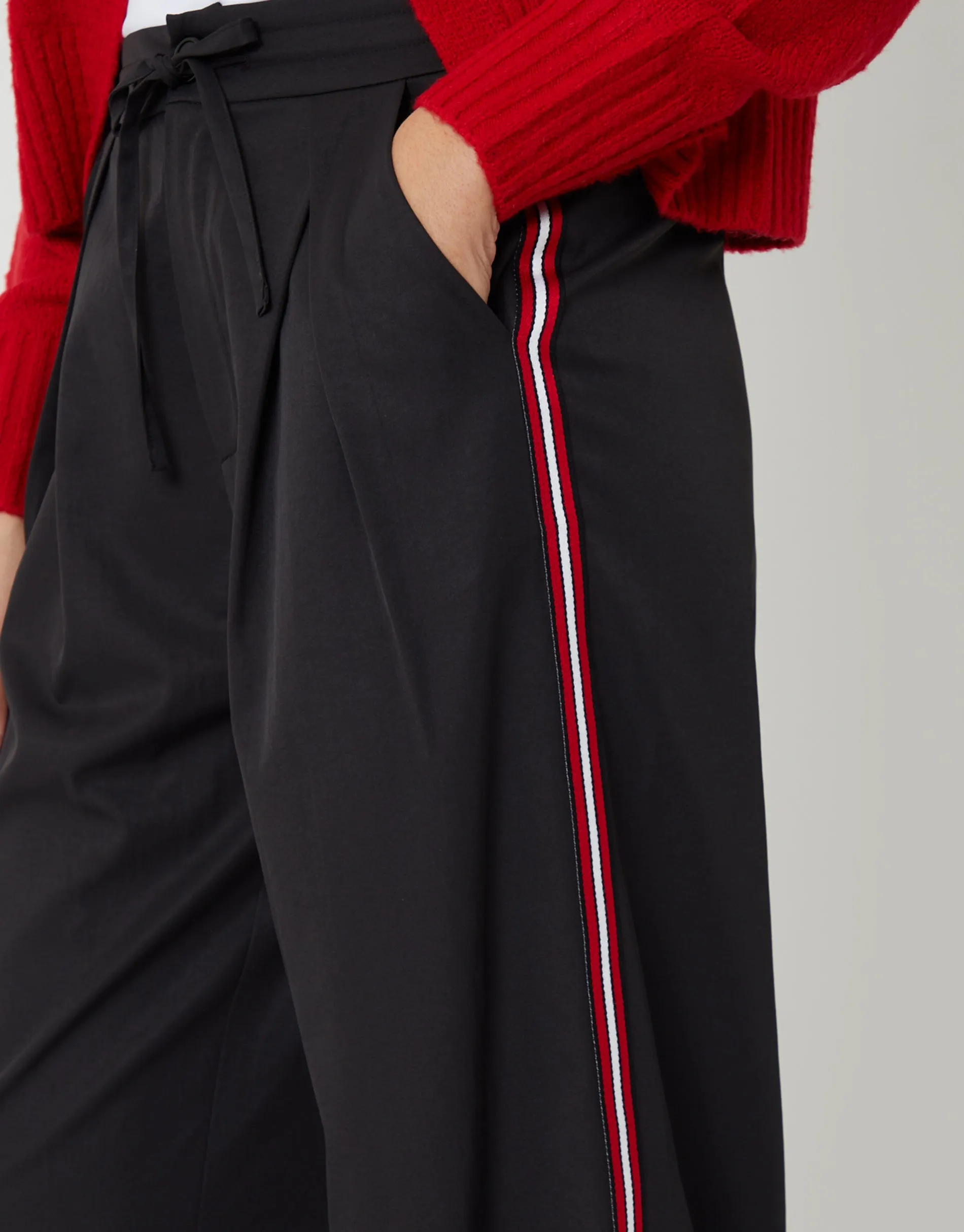 Black Pleated Side Stripe Wide Leg Trousers sold by Threadbare product image thumbnail 2