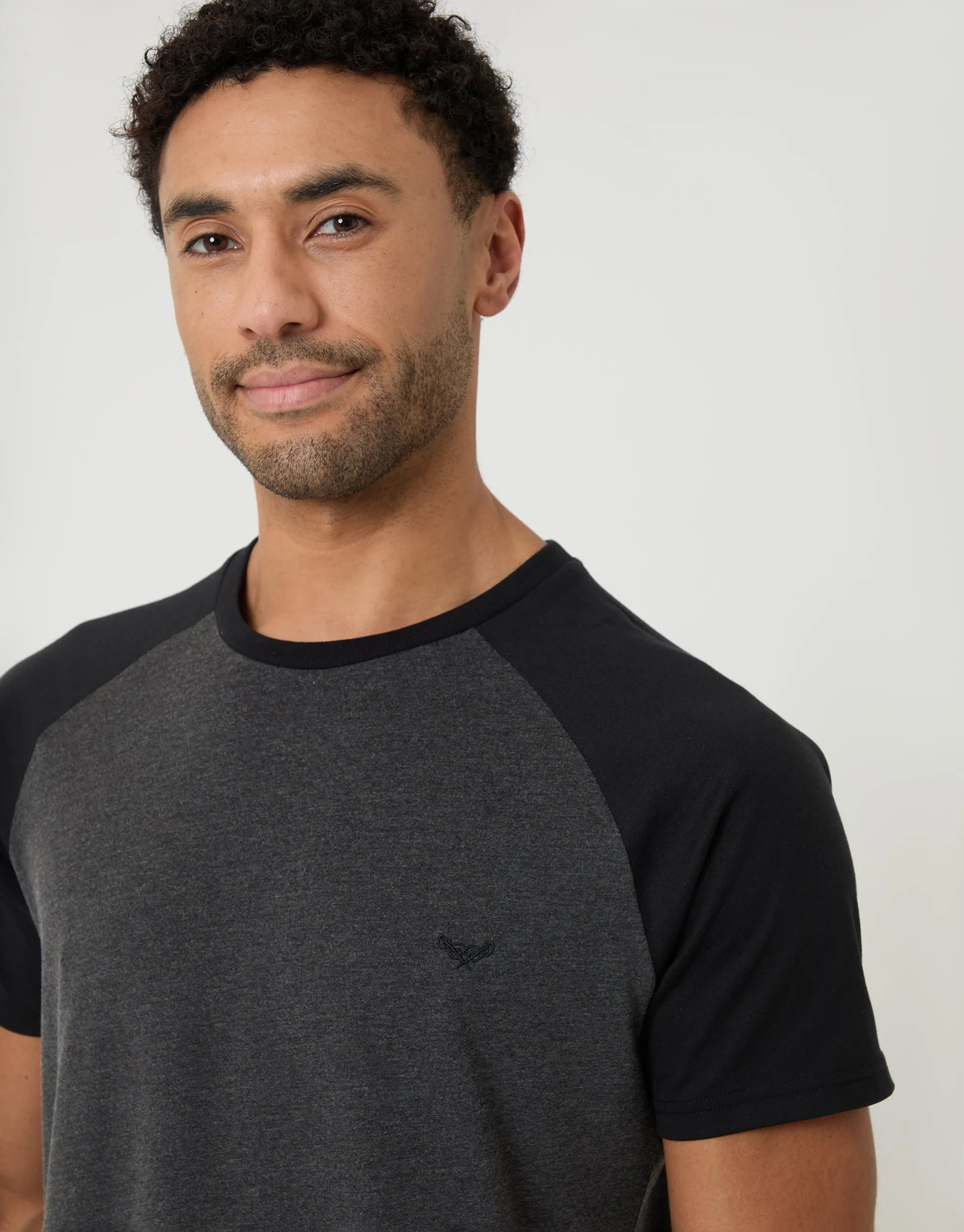 Black & Charcoal Grey Raglan Short Sleeve Top & Shorts Lounge Set sold by Threadbare product image thumbnail 4
