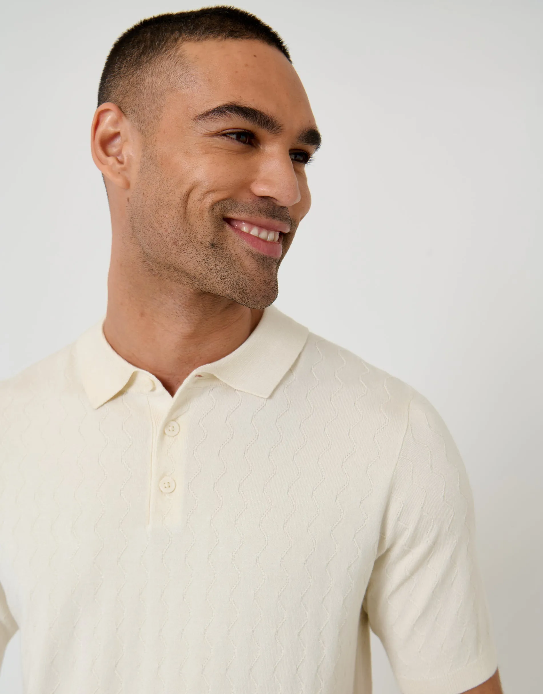 Ecru Zig Zag Stitch Knitted Polo sold by Threadbare product image thumbnail 4