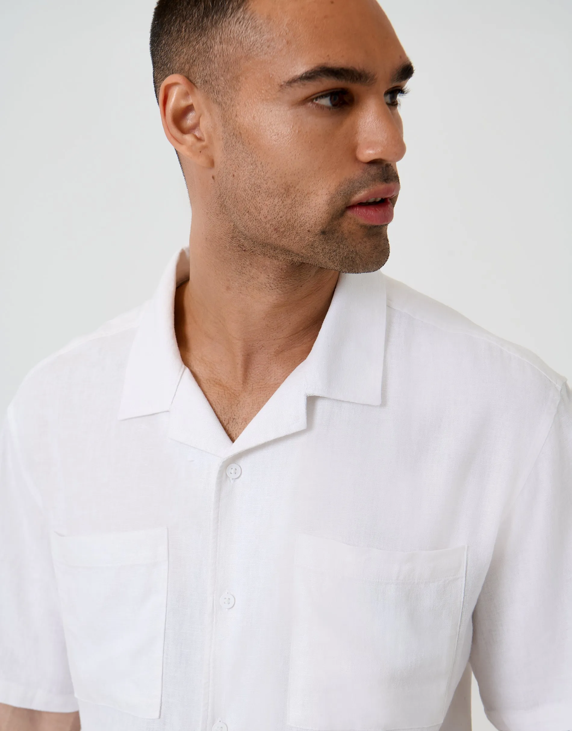 Relaxed Fit Linen Blend Short Sleeve Shirt in White sold by Threadbare product image thumbnail 4