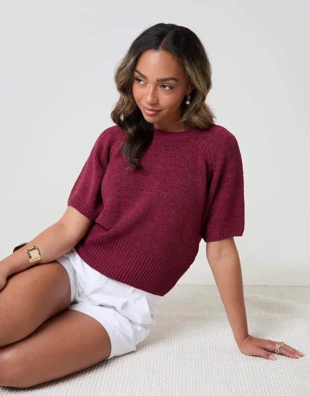 Knitted Yarn Short Sleeve T-Shirt in Burgundy made by Threadbare