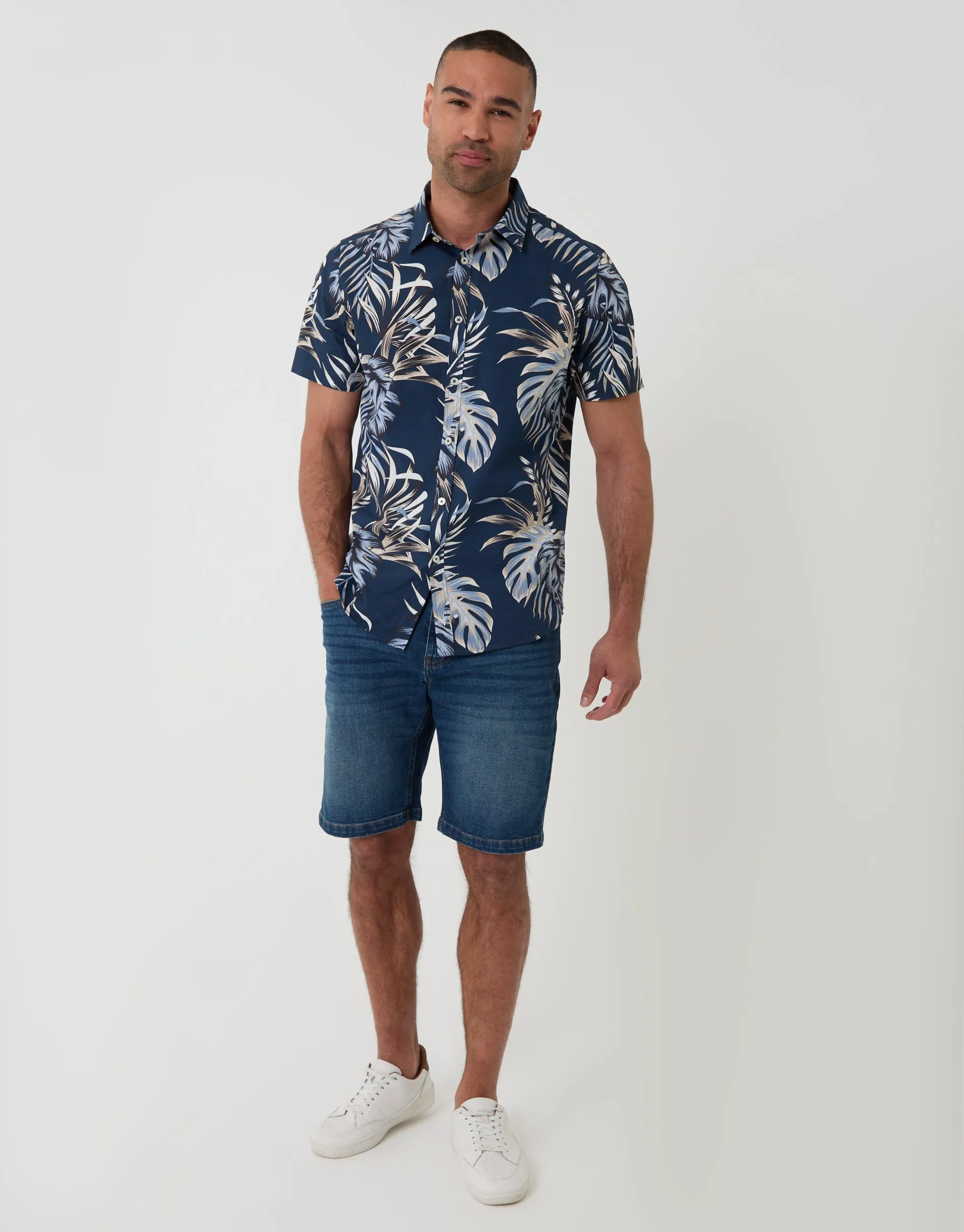 Leaf Print Cotton Poplin Short Sleeve Shirt in Navy sold by Threadbare product image thumbnail 3