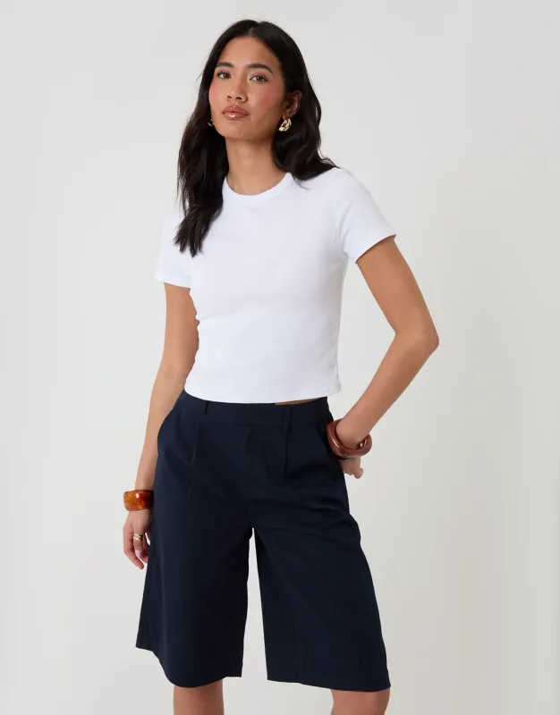Tailored Bermuda Shorts in Navy made by Threadbare
