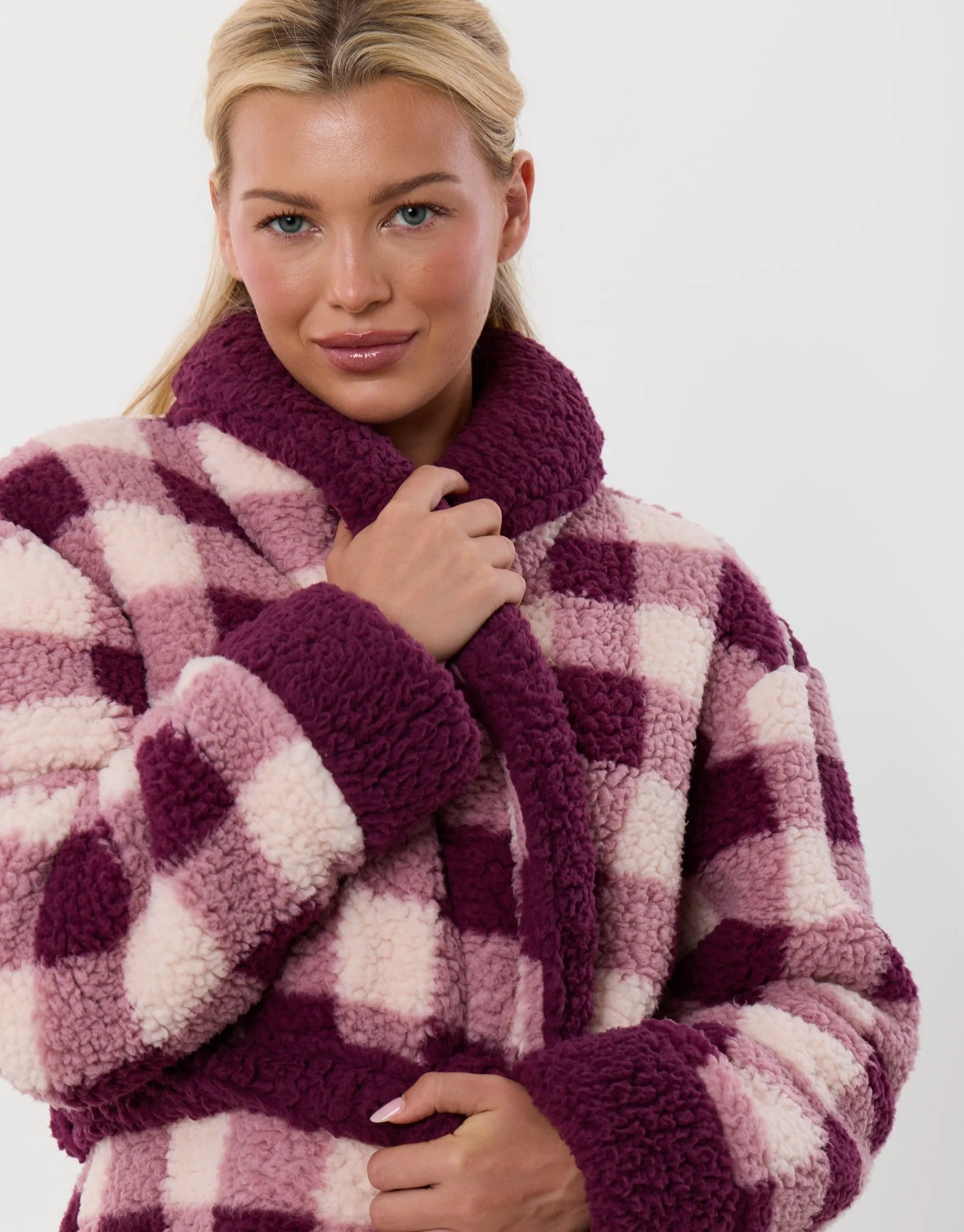 The Ultimate Borg Dressing Gown in Plum Check sold by Threadbare product image thumbnail 5
