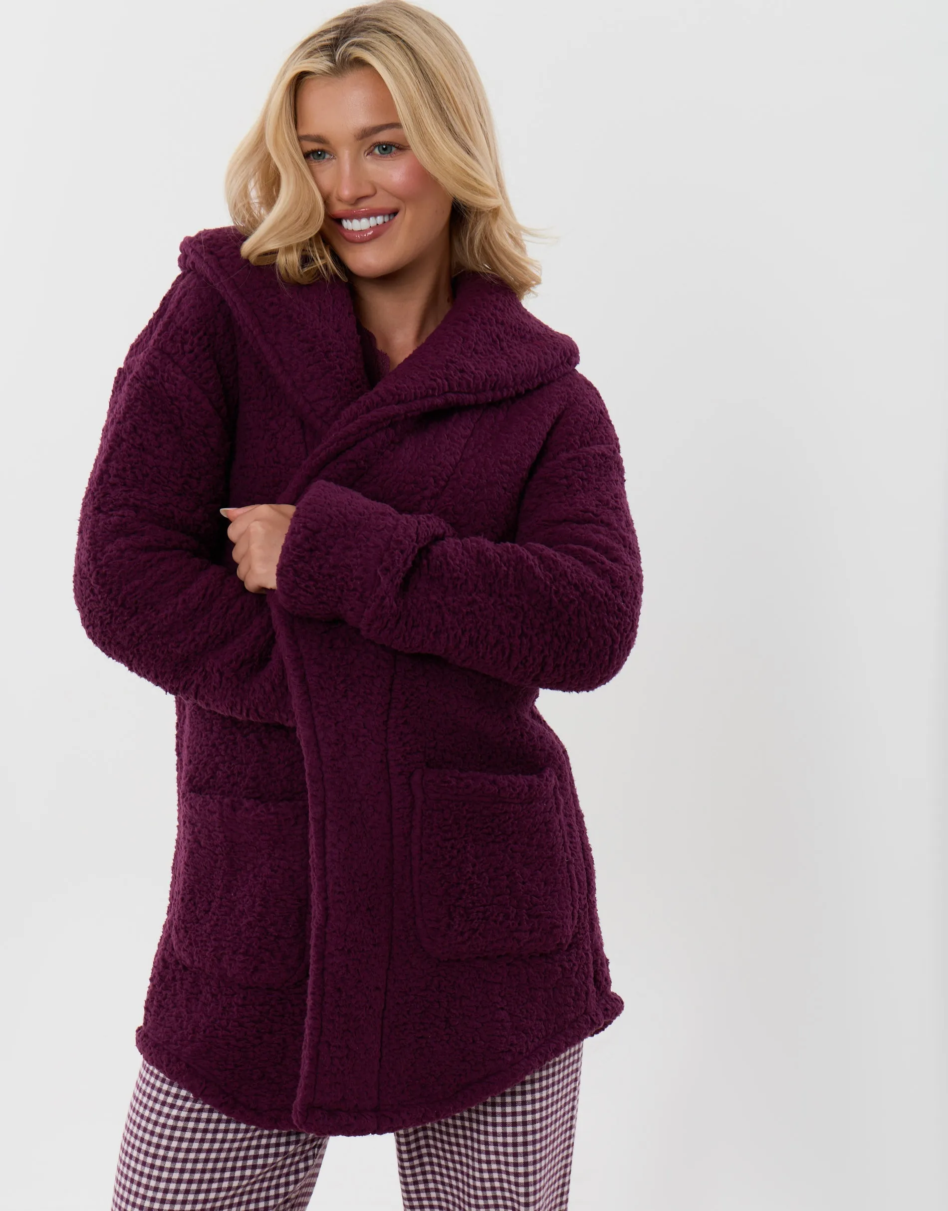 Sherpa Fleece Open Dressing Gown in Plum sold by Threadbare product image thumbnail 2