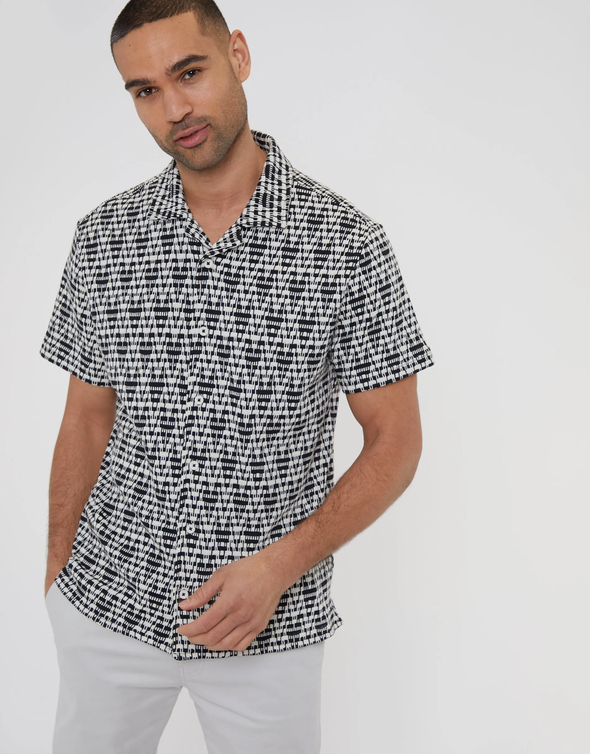 Men's Black & Cream Zig Zag Revere Collar Short Sleeve Shirt sold by Threadbare