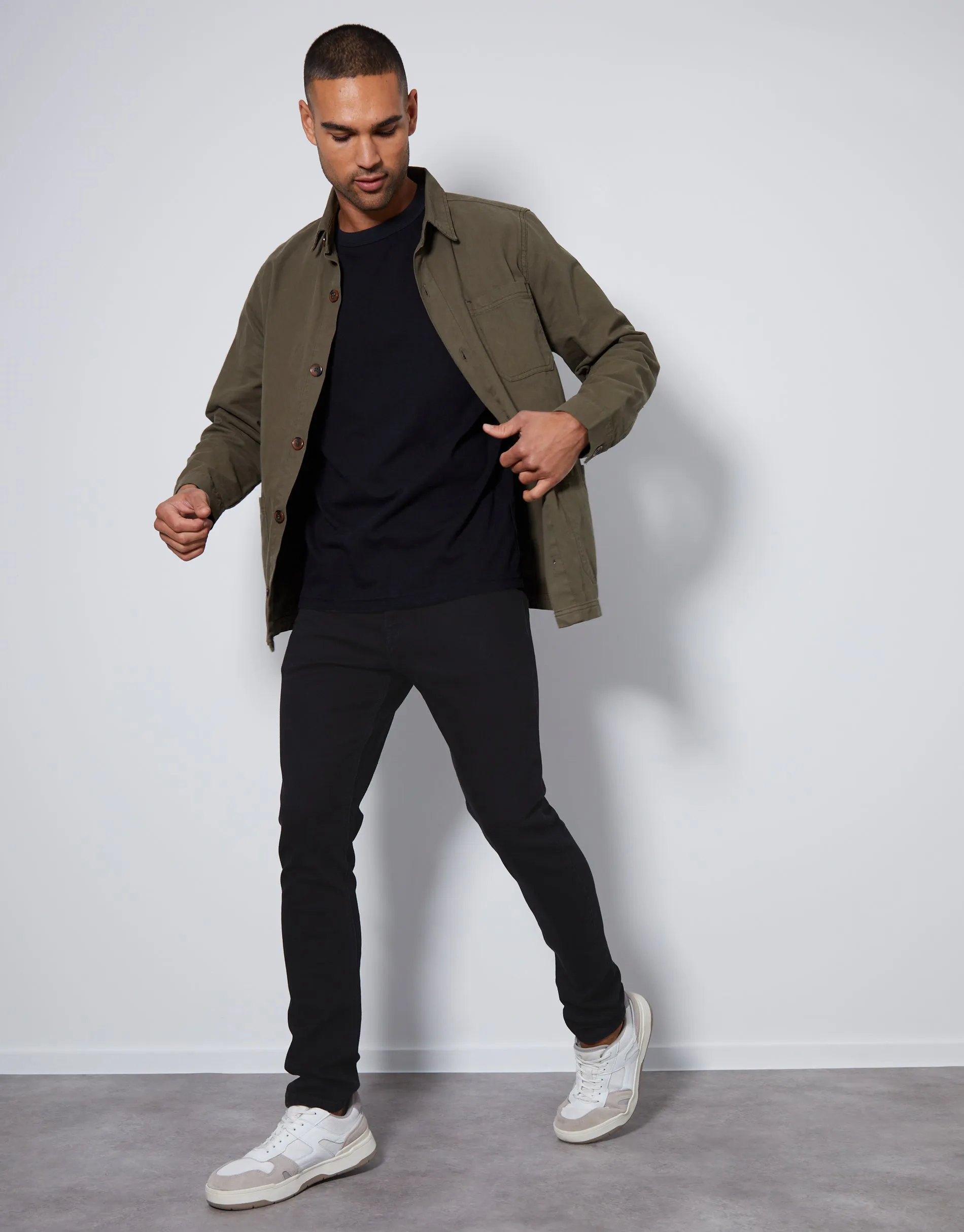 Skinny Fit Jeans in Black sold by Threadbare product image thumbnail 3