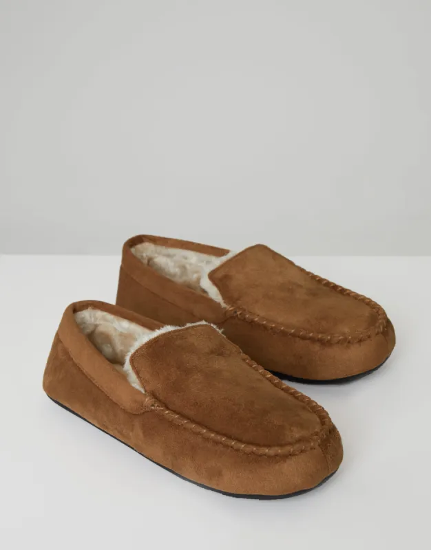 Threadbare Men's Tan Brown Suedette Moccasin Slippers with Faux Fur Lining sold by Threadbare